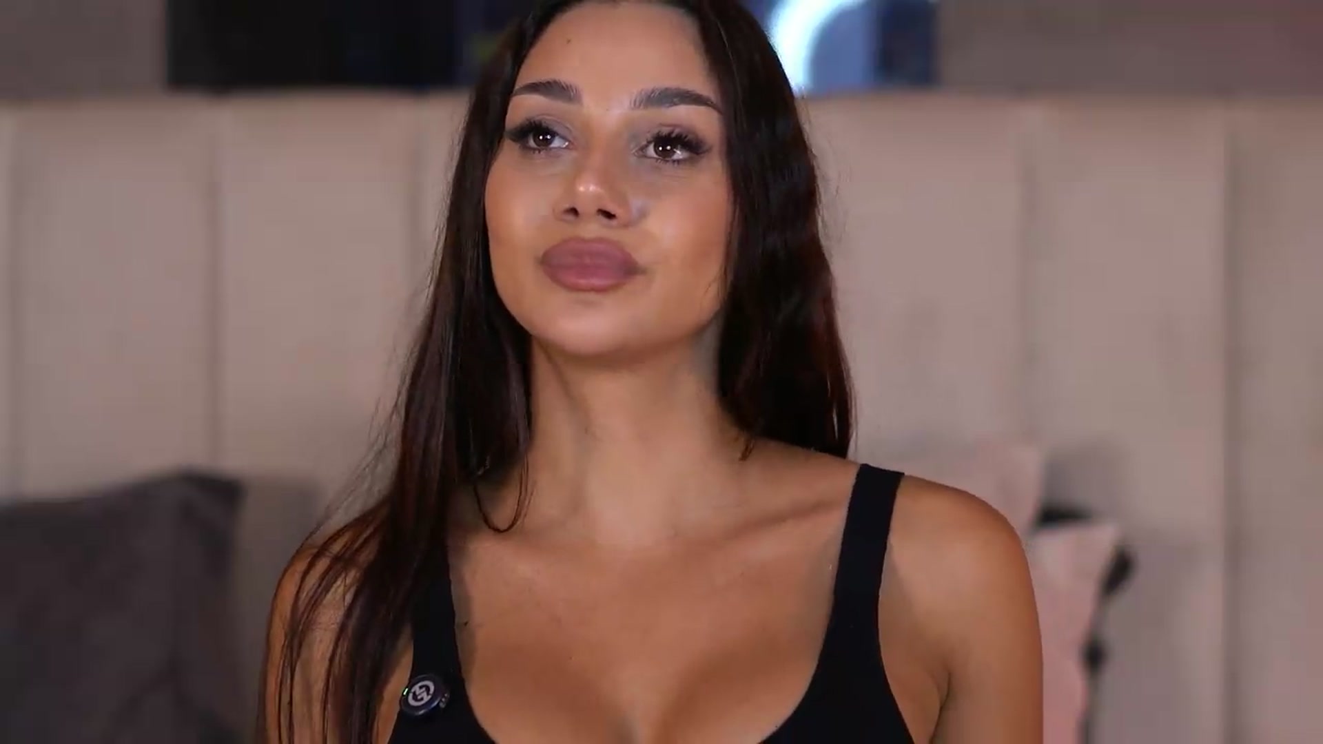 Gallery image thumbnail from NinaSolenne's myfreecams stream on, 09/05/2026, 21:53 image 9 of 20