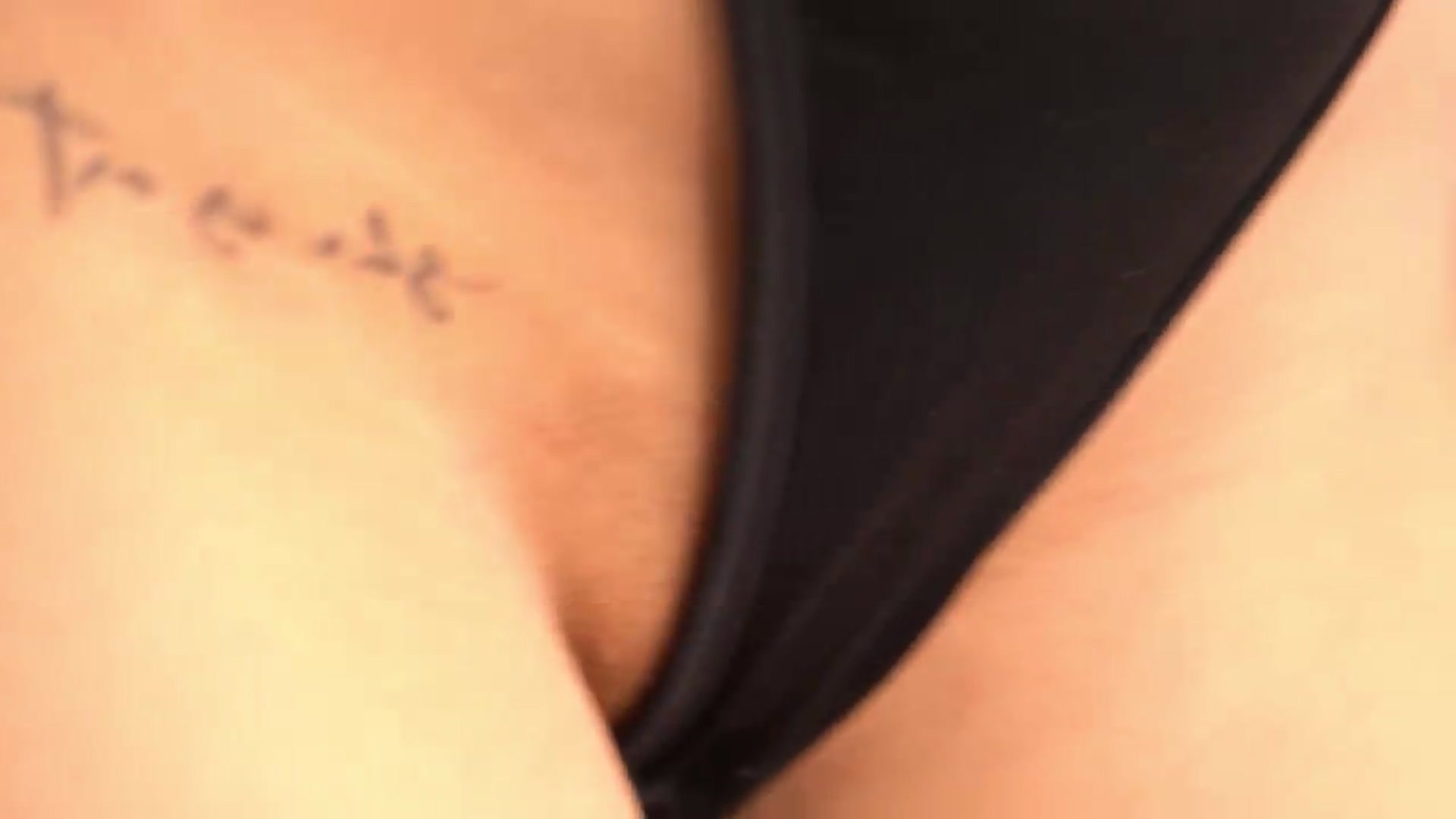 Gallery image thumbnail from NinaSolenne's myfreecams stream on, 09/25/2026, 01:58 image 13 of 20
