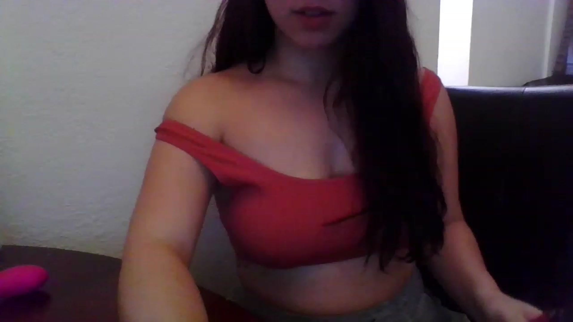Gallery image thumbnail from Nina_lovez's myfreecams stream on, 12/09/2022, 18:34 image 6 of 20