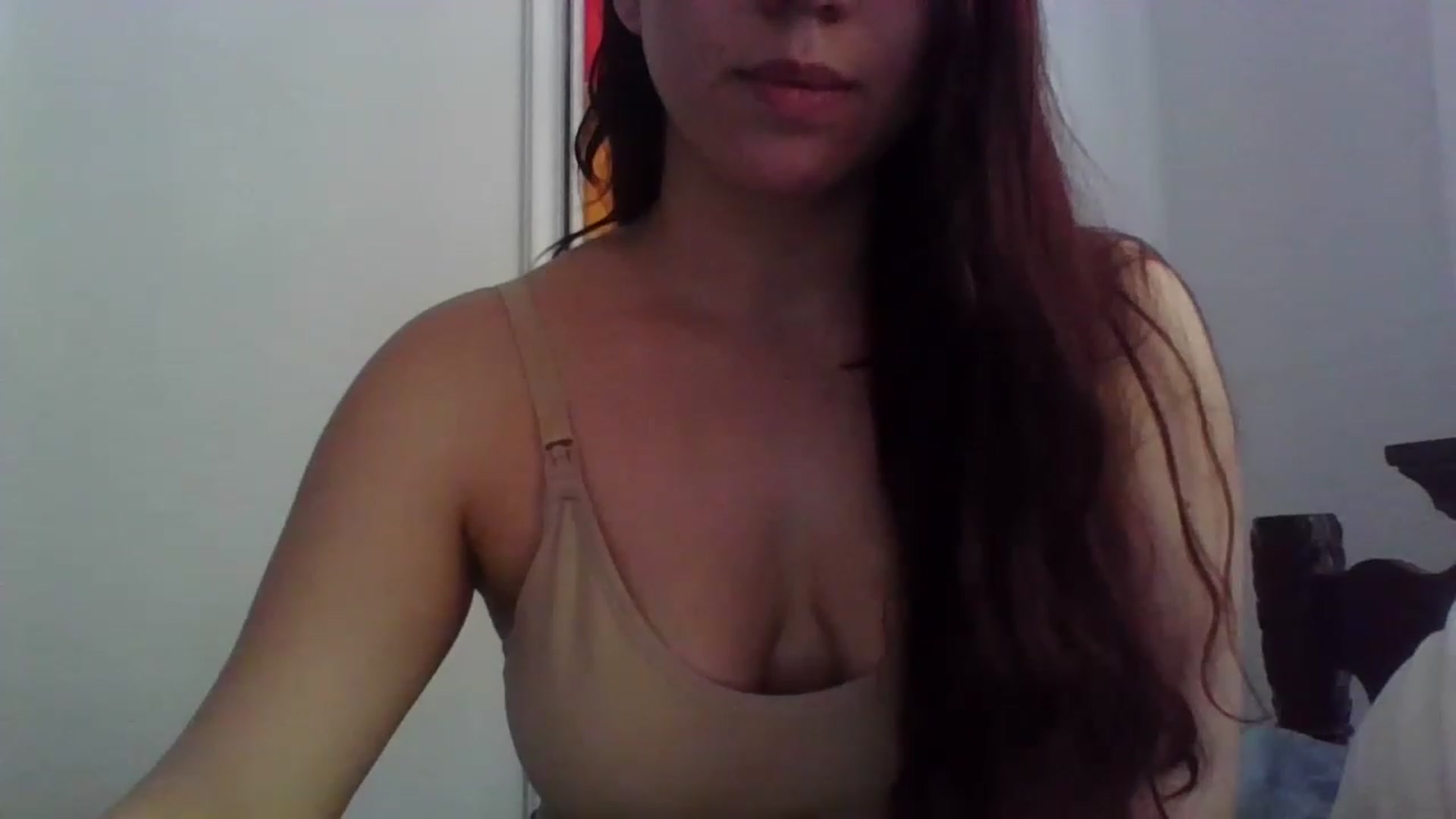 Gallery image thumbnail from Nina_lovez's myfreecams stream on, 12/12/2022, 18:38 image 17 of 20