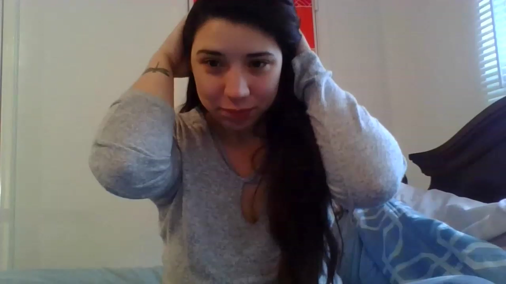 Gallery image thumbnail from Nina_lovez's myfreecams stream on, 12/26/2022, 19:19 image 10 of 20