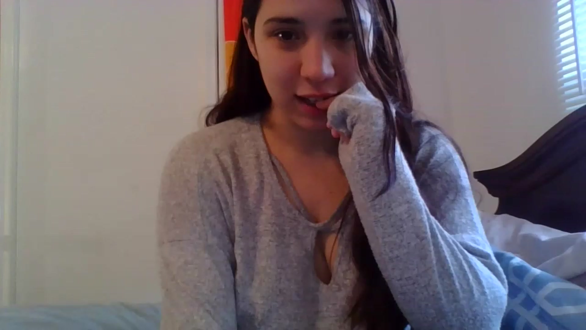 Gallery image thumbnail from Nina_lovez's myfreecams stream on, 12/26/2022, 19:19 image 11 of 20