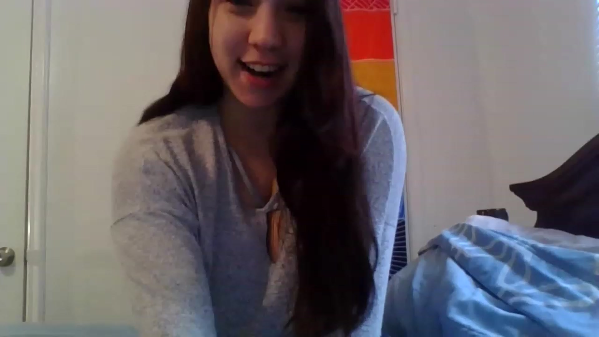 Gallery image thumbnail from Nina_lovez's myfreecams stream on, 12/26/2022, 19:19 image 19 of 20