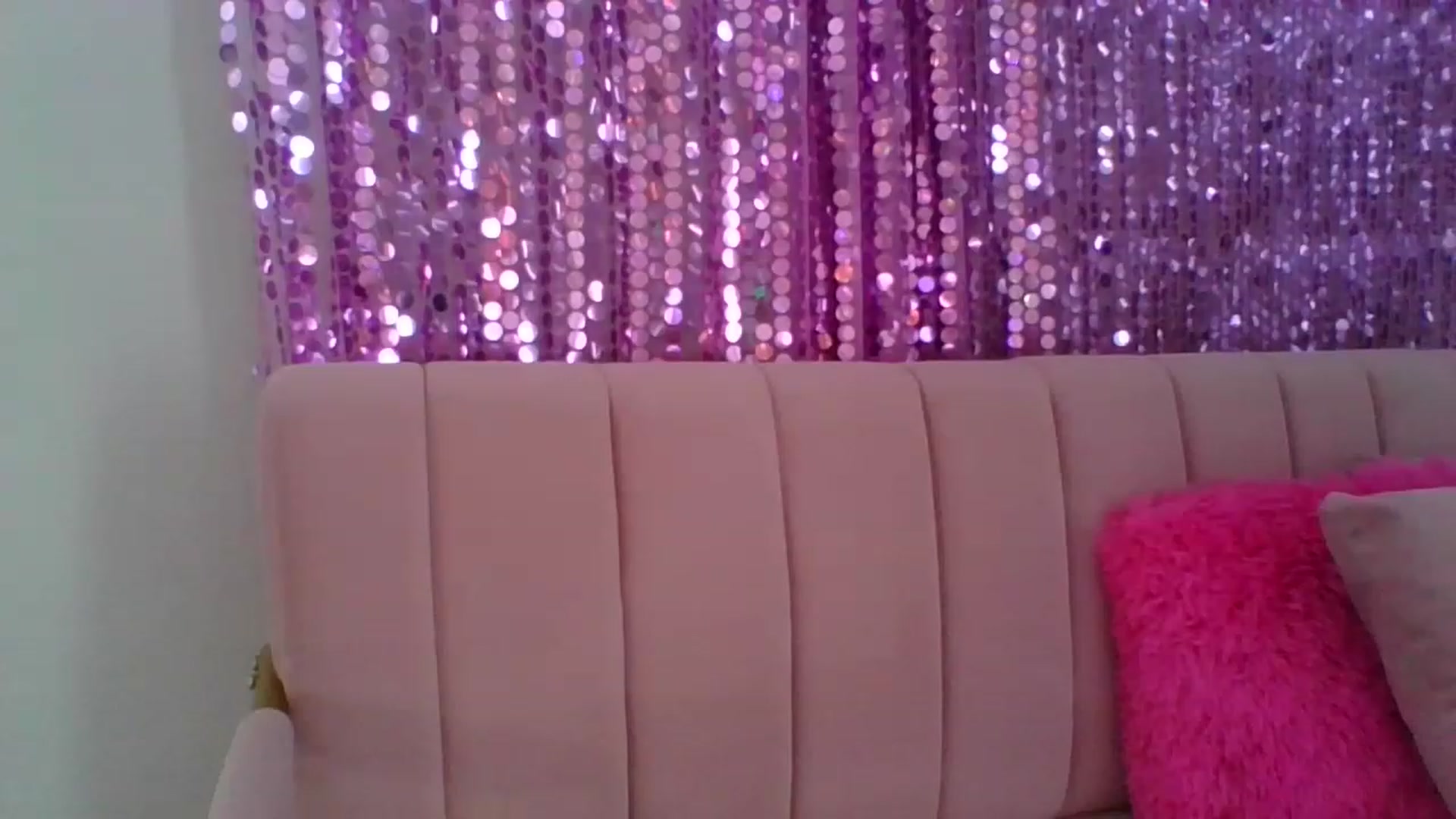 Gallery image thumbnail from Nina_lovez's myfreecams stream on, 05/21/2023, 18:01 image 19 of 20