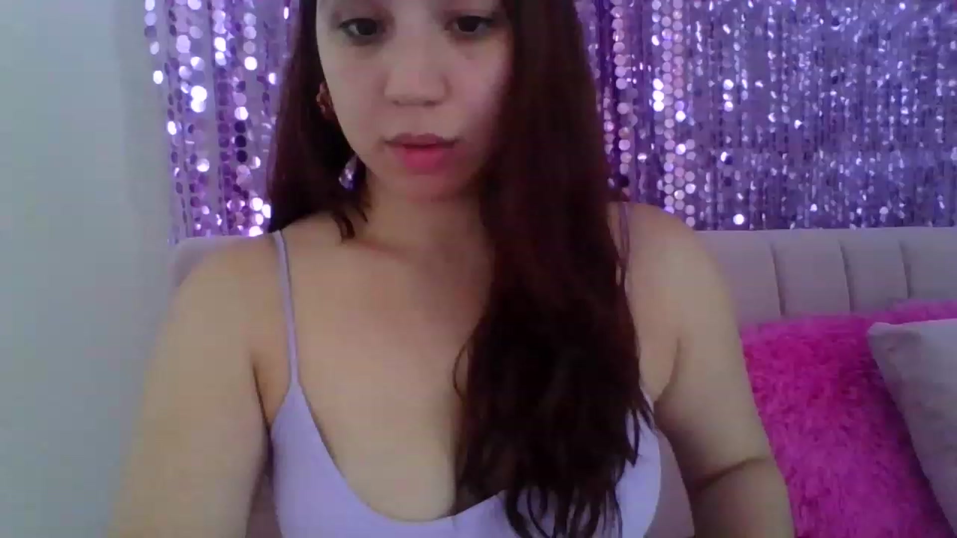 Gallery image thumbnail from Nina_lovez's myfreecams stream on, 05/21/2023, 18:01 image 18 of 20