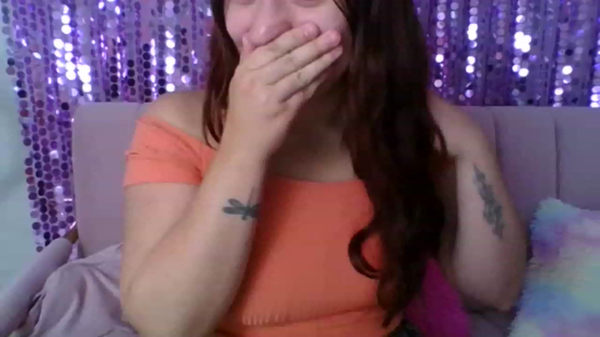 Gallery image thumbnail from Nina_lovez's myfreecams stream on, 06/11/2023, 14:13 image 6 of 20