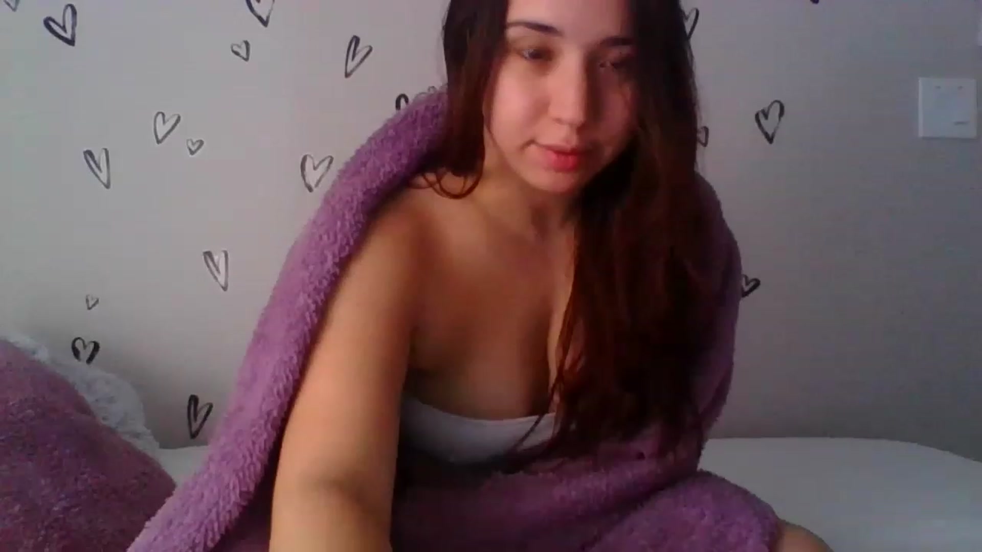 Gallery image thumbnail from Nina_lovez's myfreecams stream on, 07/16/2023, 14:45 image 10 of 20