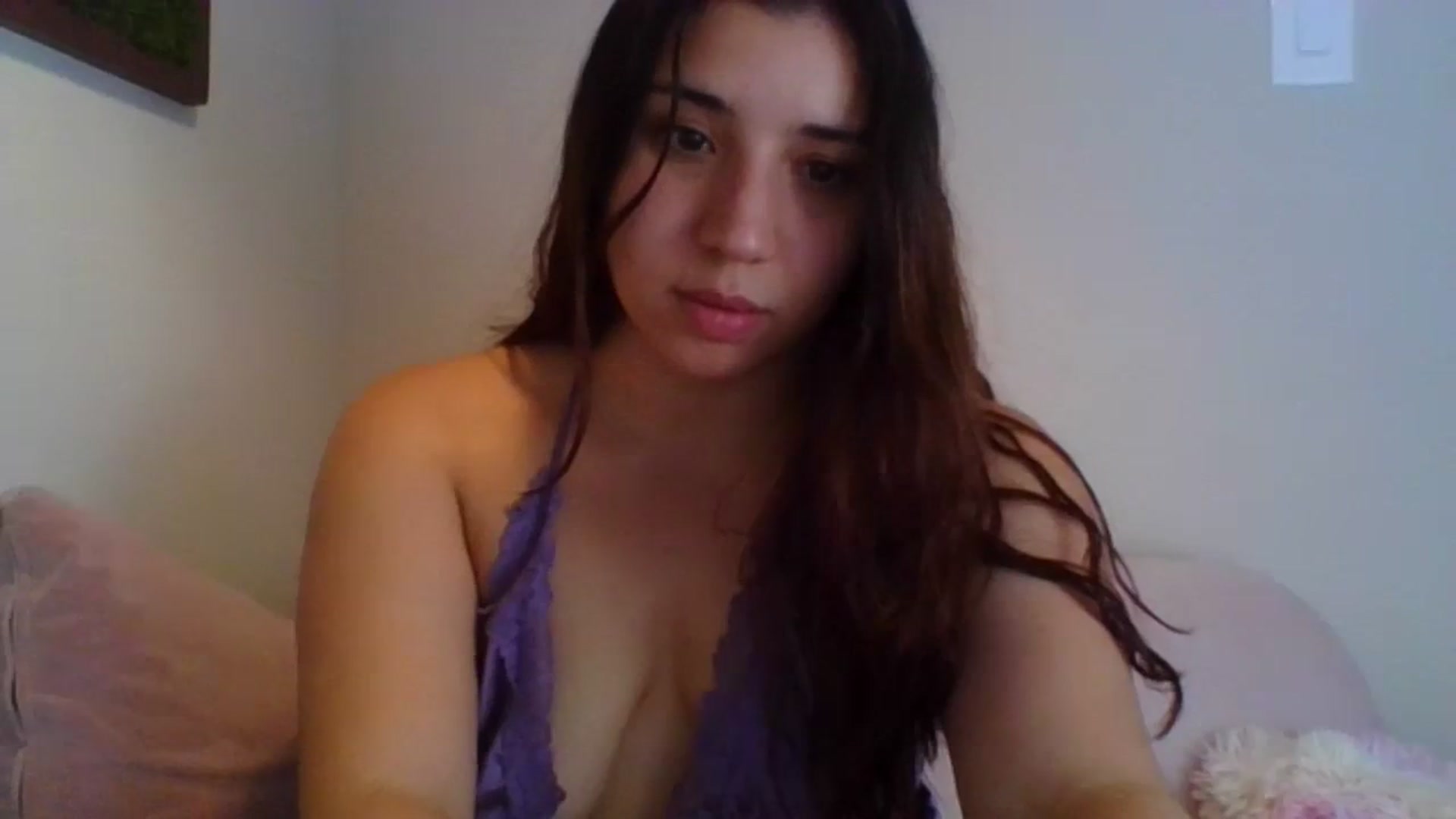 Gallery image thumbnail from Nina_lovez's myfreecams stream on, 08/03/2023, 17:54 image 11 of 20