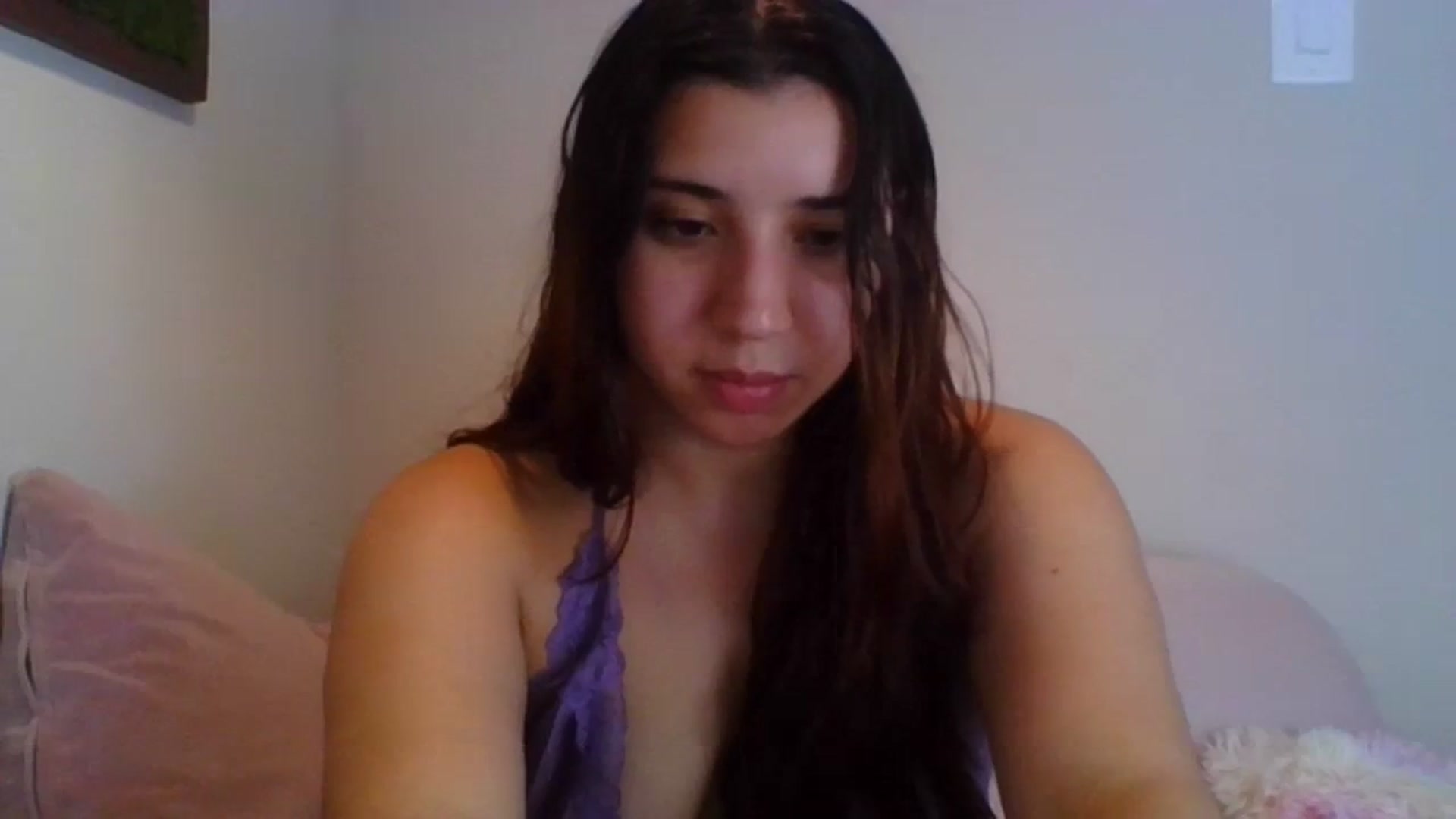 Gallery image thumbnail from Nina_lovez's myfreecams stream on, 08/03/2023, 17:54 image 10 of 20