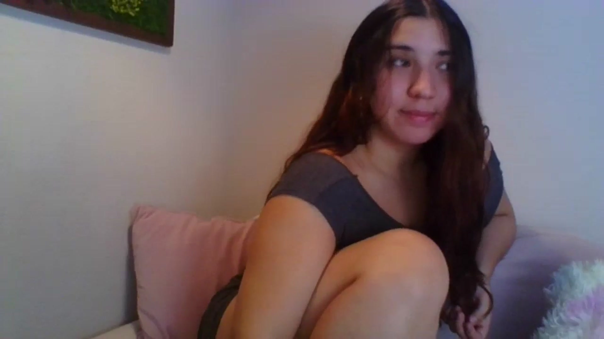 Gallery image thumbnail from Nina_lovez's myfreecams stream on, 08/04/2023, 14:50 image 2 of 20