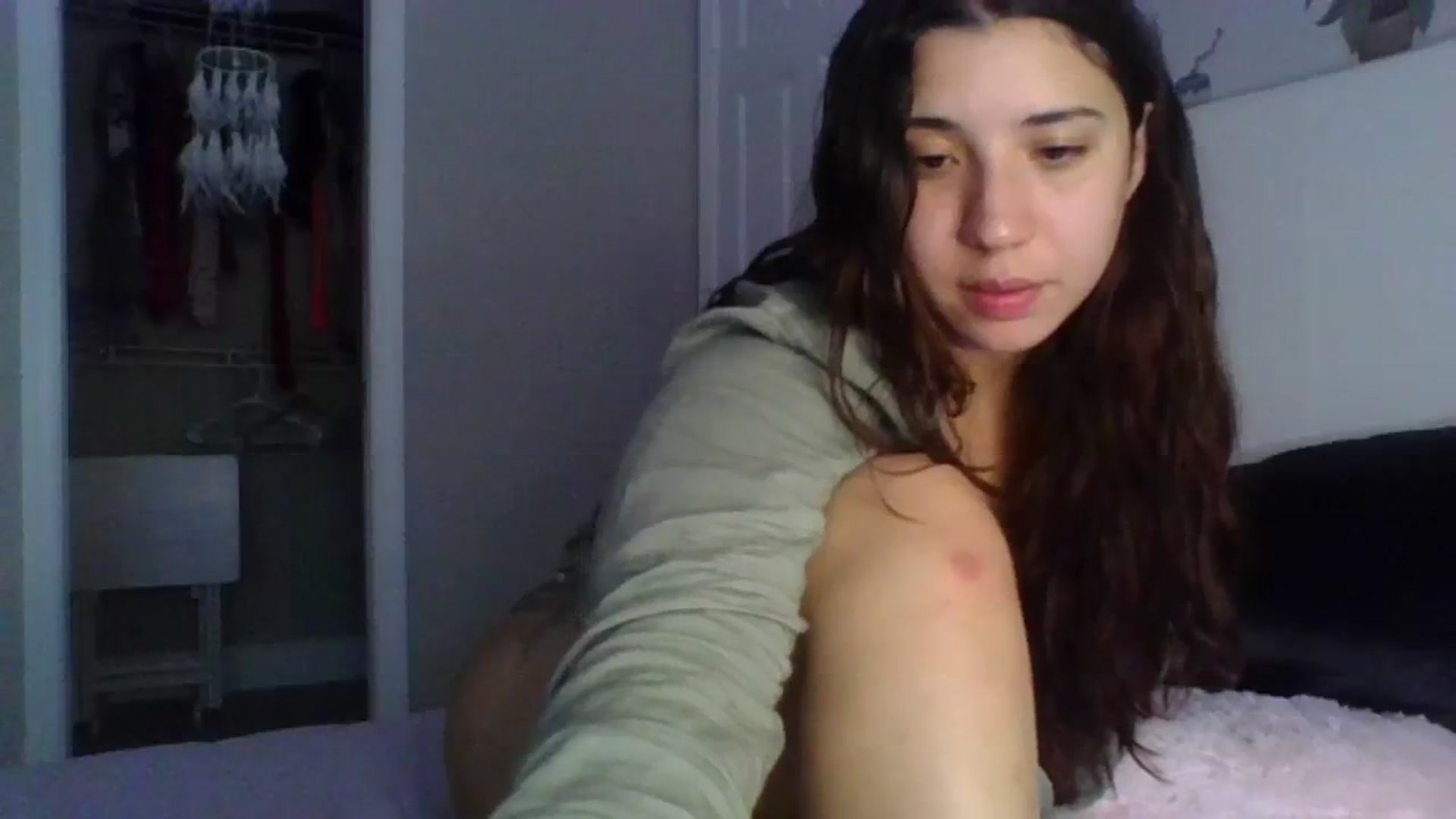 Gallery image thumbnail from Nina_lovez's myfreecams stream on, 08/06/2023, 16:35 image 18 of 20