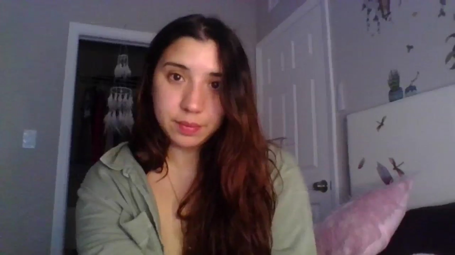 Gallery image thumbnail from Nina_lovez's myfreecams stream on, 08/06/2023, 16:35 image 6 of 20