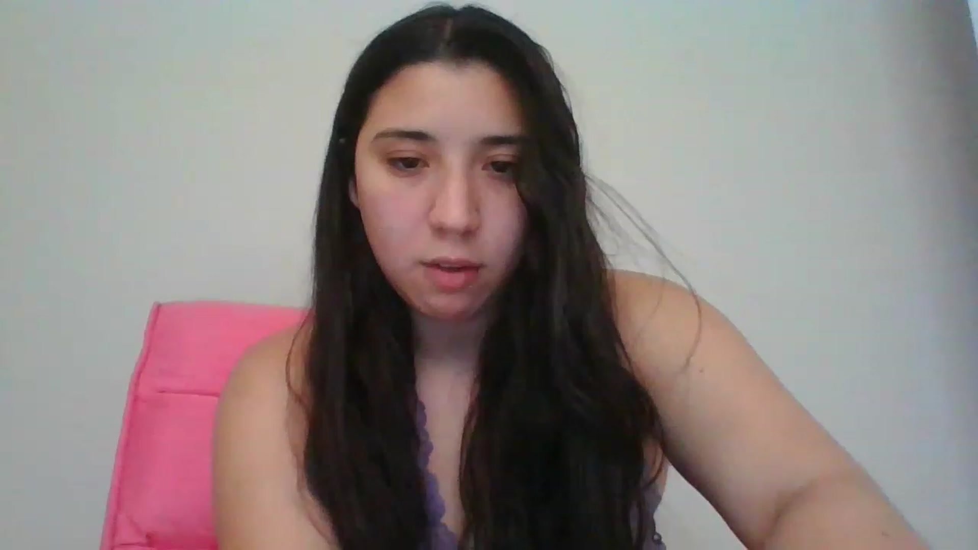 Gallery image thumbnail from Nina_lovez's myfreecams stream on, 08/17/2023, 15:58 image 9 of 20