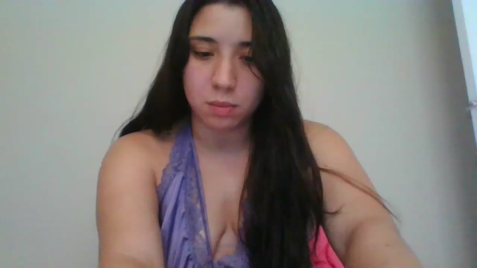 Gallery image thumbnail from Nina_lovez's myfreecams stream on, 08/17/2023, 15:58 image 17 of 20