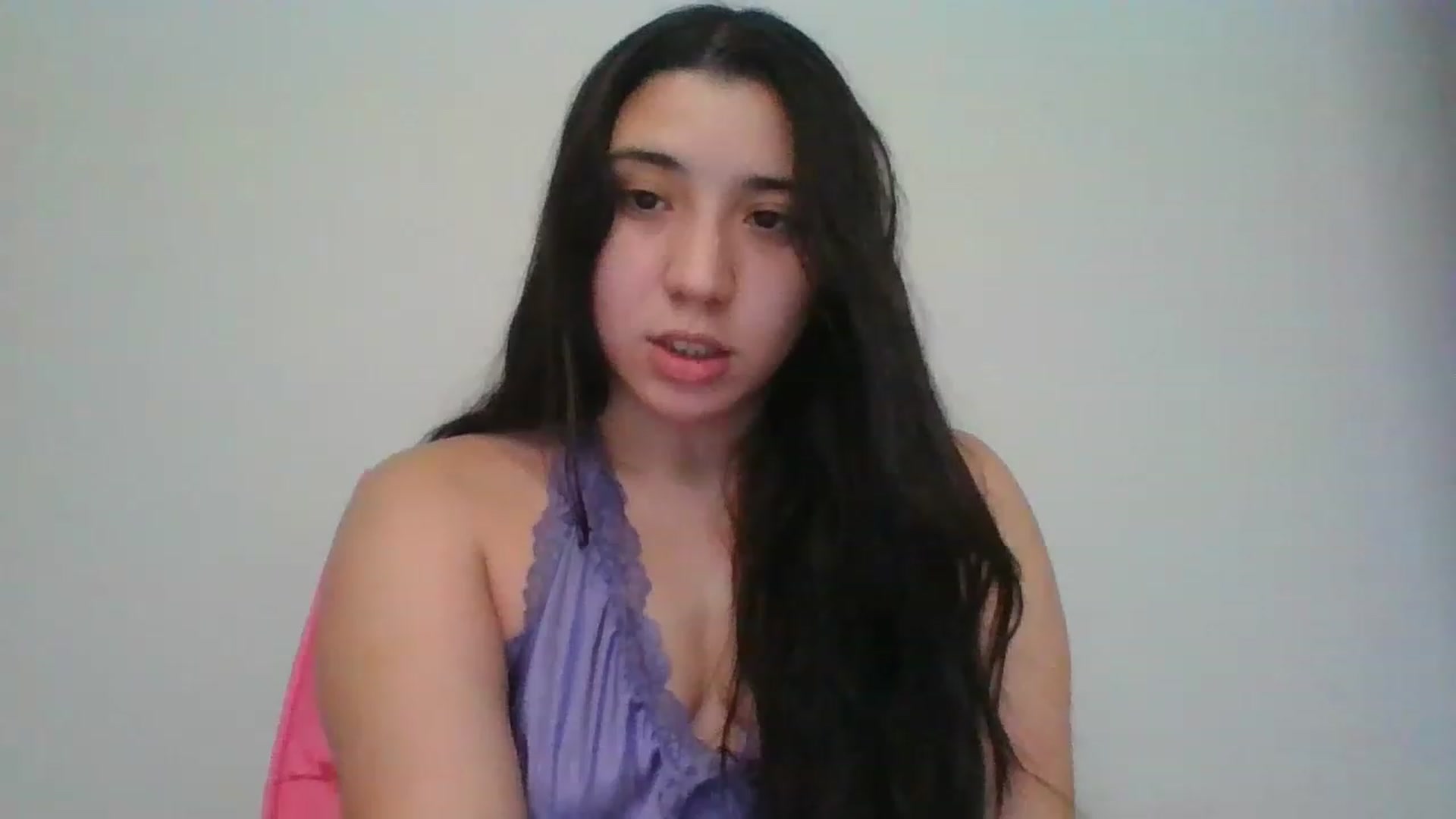 Gallery image thumbnail from Nina_lovez's myfreecams stream on, 08/17/2023, 15:58 image 4 of 20