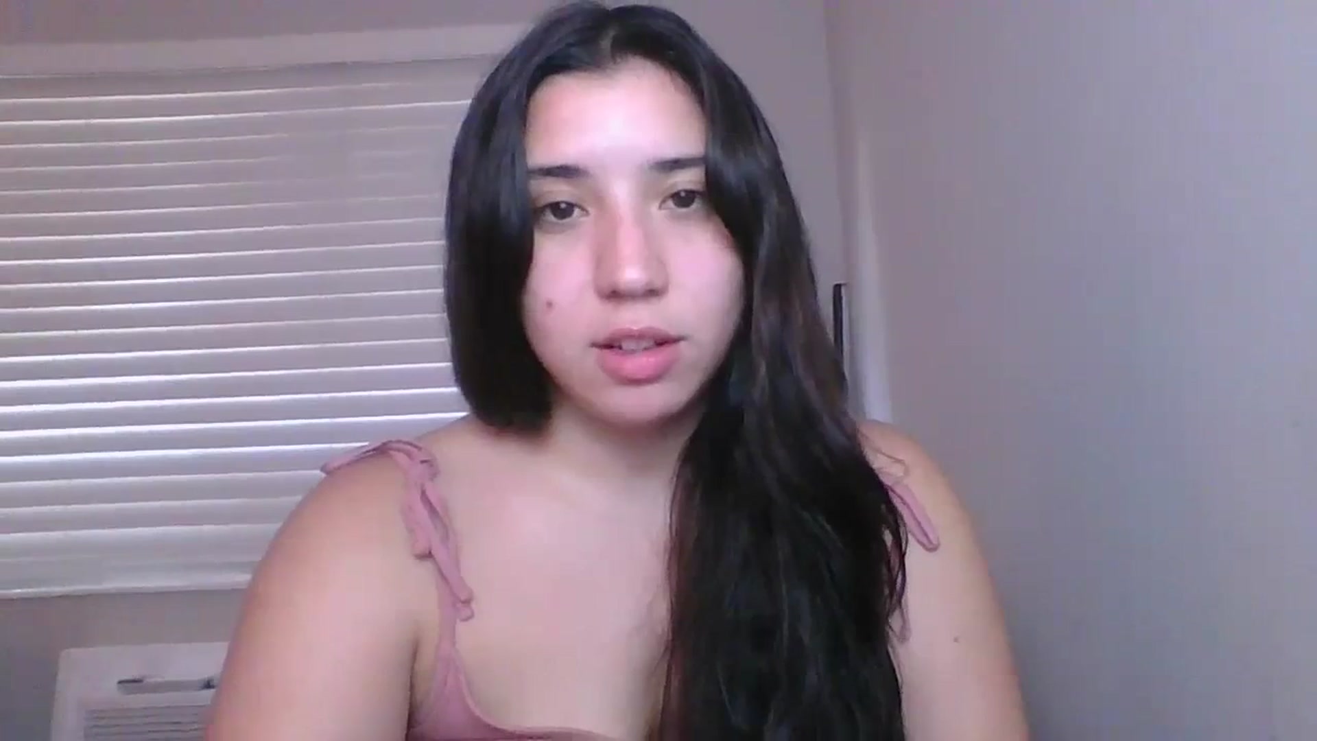 Gallery image thumbnail from Nina_lovez's myfreecams stream on, 08/23/2023, 16:59 image 16 of 20