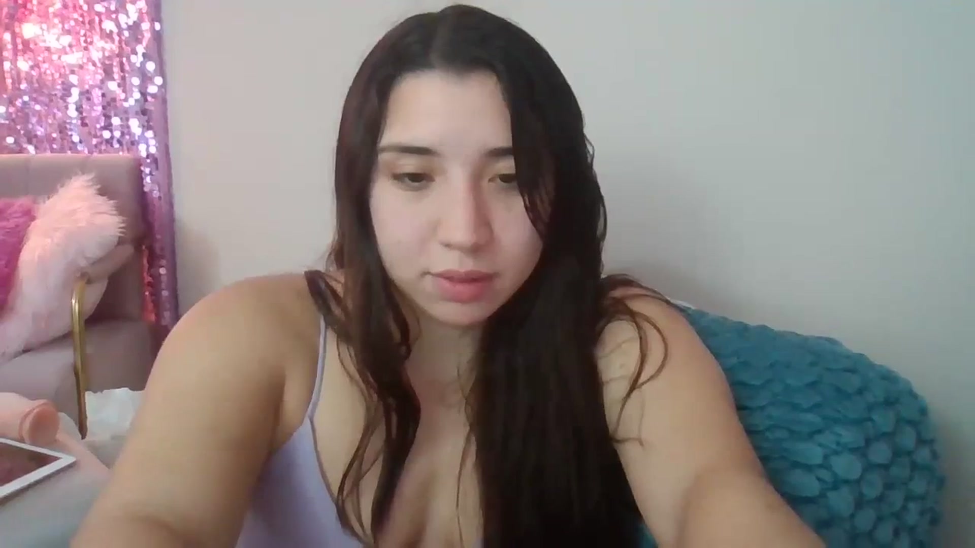 Gallery image thumbnail from Nina_lovez's myfreecams stream on, 09/18/2023, 15:42 image 6 of 20