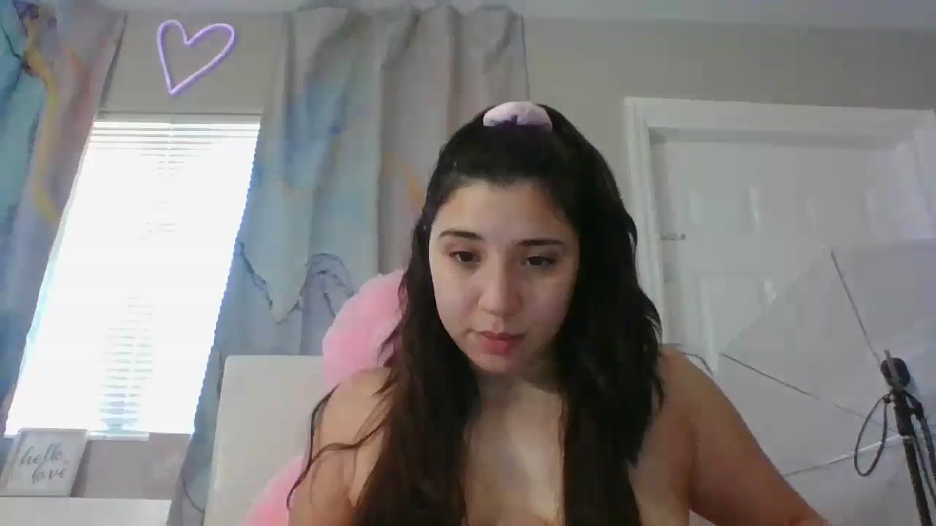 Gallery image thumbnail from Nina_lovez's myfreecams stream on, 09/20/2023, 16:29 image 20 of 20