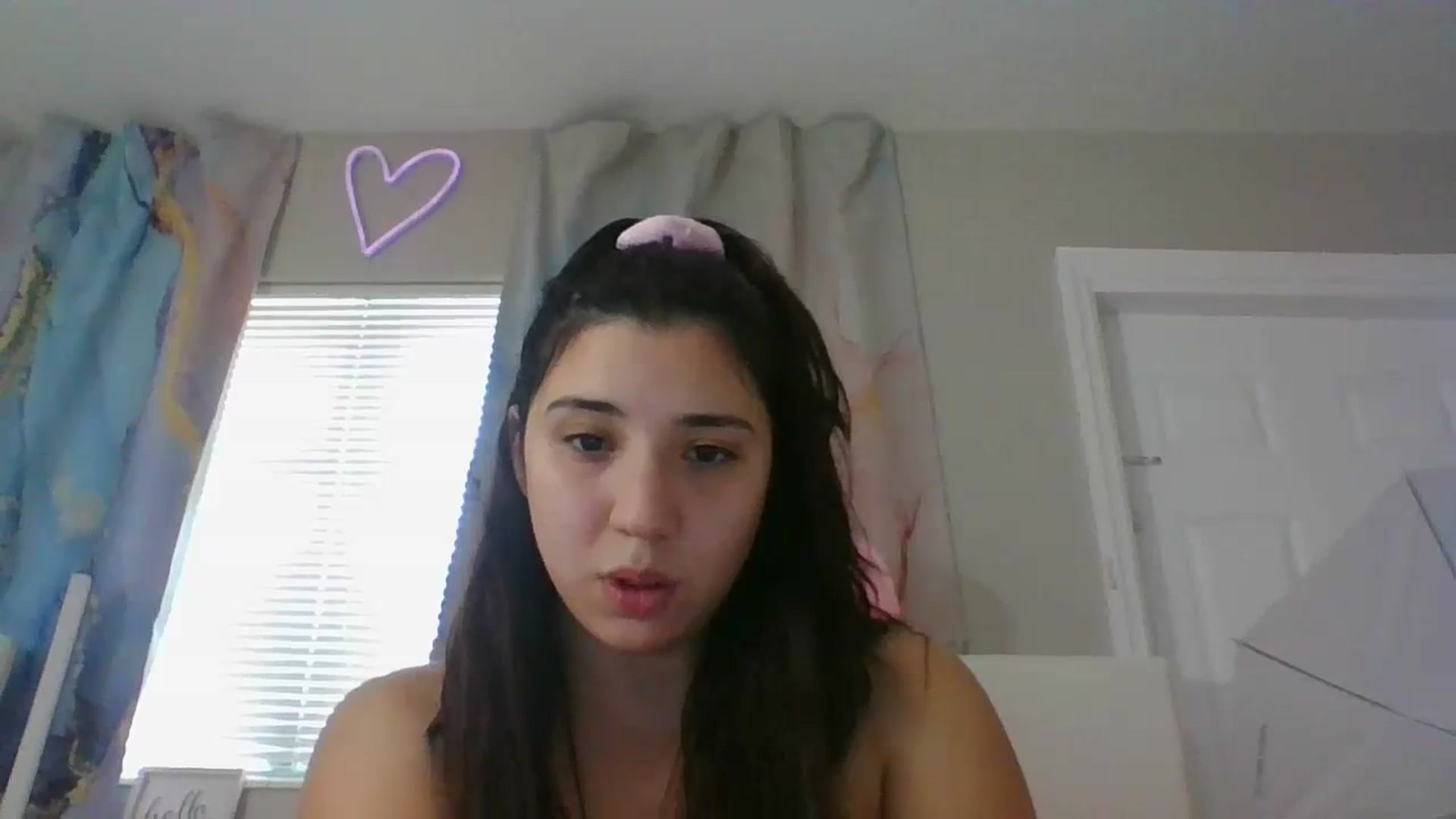 Gallery image thumbnail from Nina_lovez's myfreecams stream on, 09/20/2023, 16:29 image 7 of 20