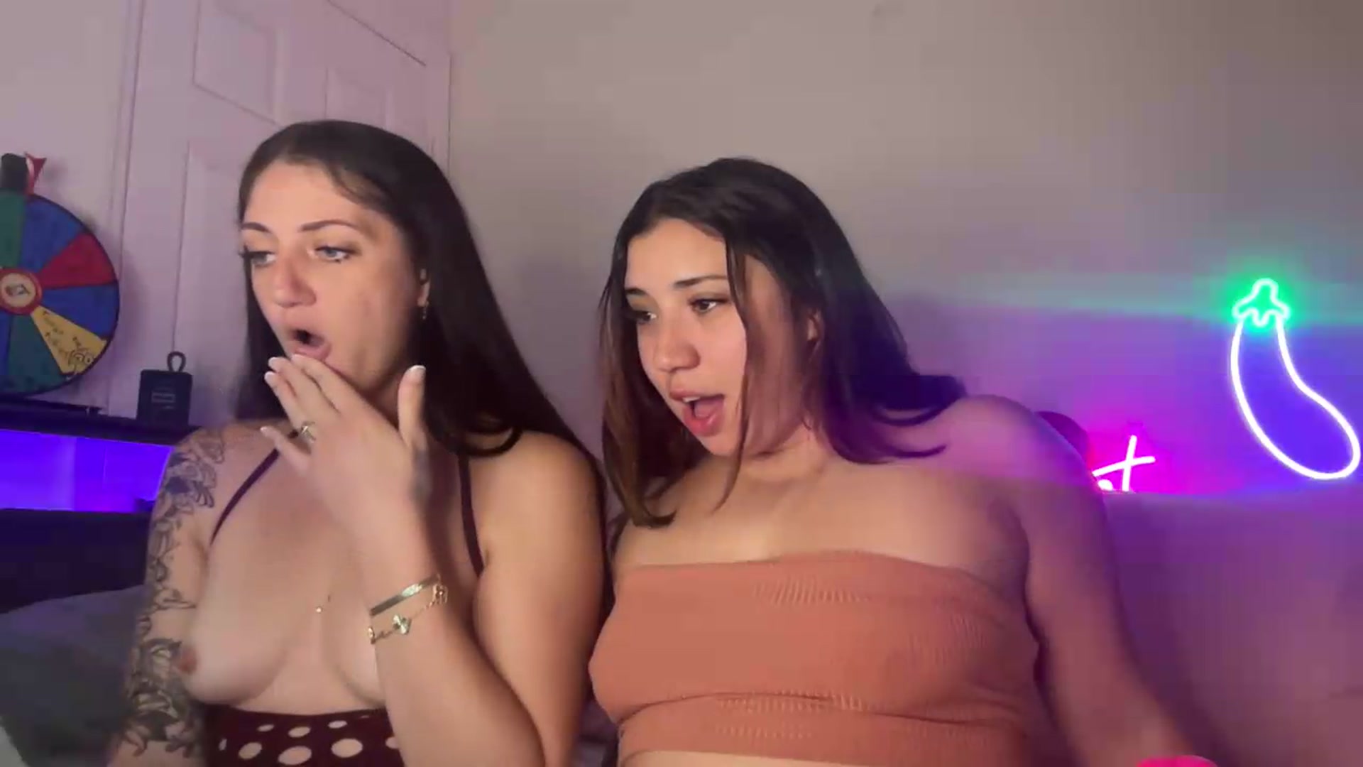 Gallery image thumbnail from Nina_lovez's myfreecams stream on, 04/30/2026, 15:06 image 16 of 20