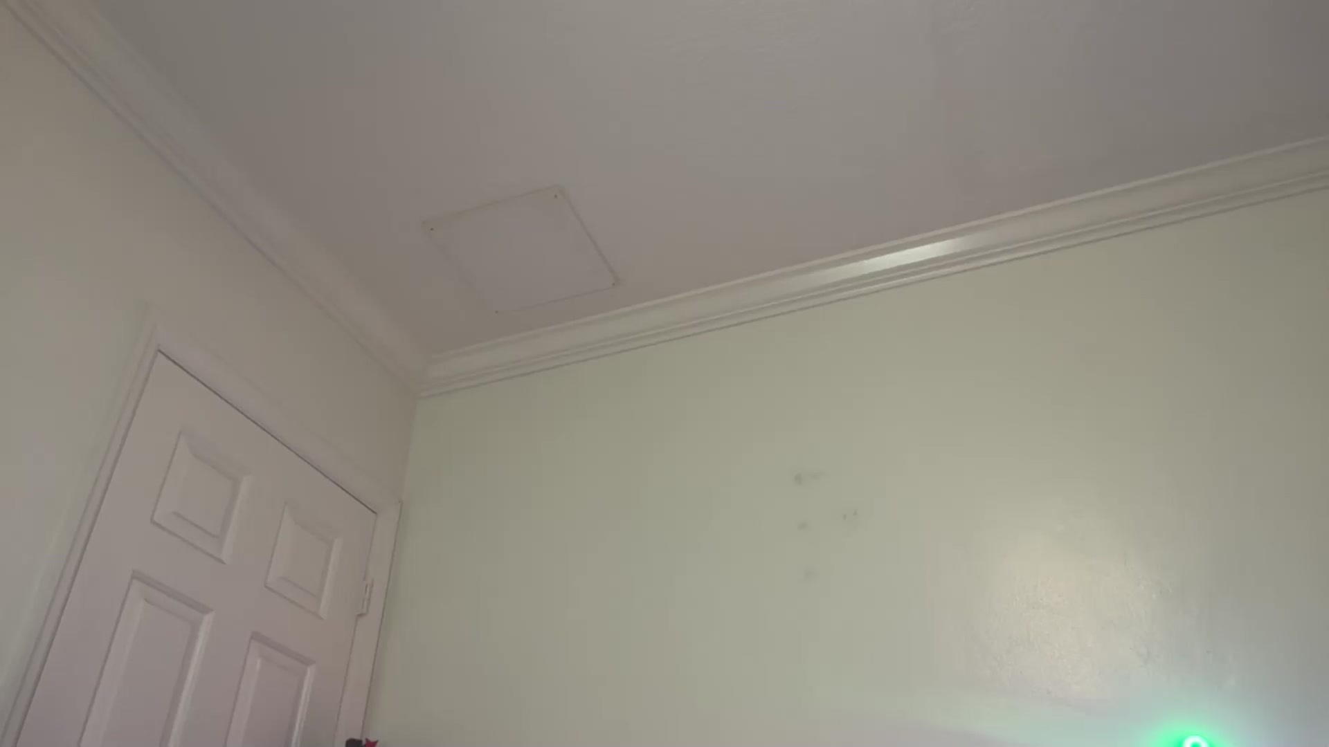 Gallery image thumbnail from Nina_lovez's myfreecams stream on, 05/01/2026, 15:57 image 8 of 20