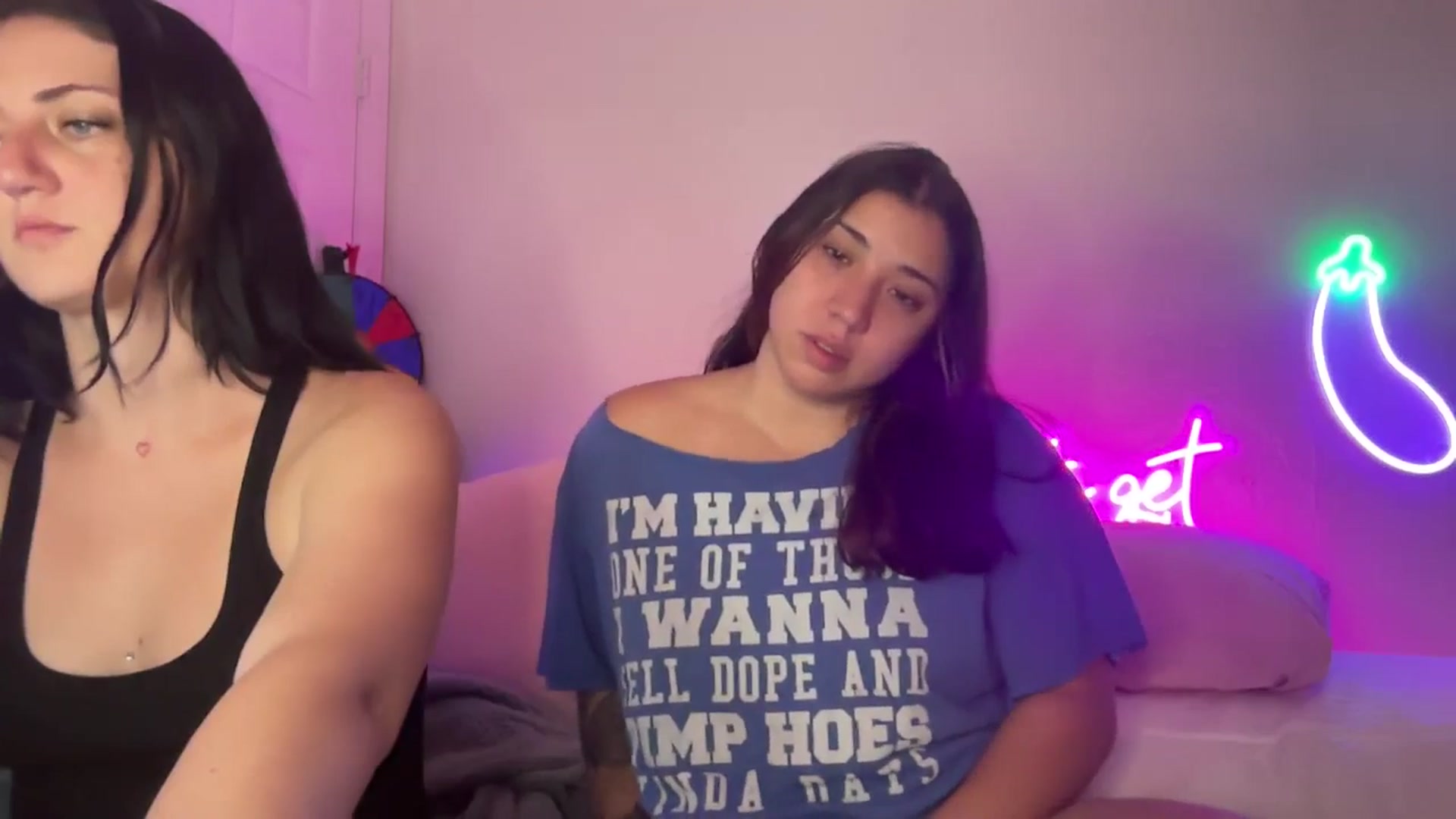 Gallery image thumbnail from Nina_lovez's myfreecams stream on, 05/06/2026, 15:00 image 8 of 20