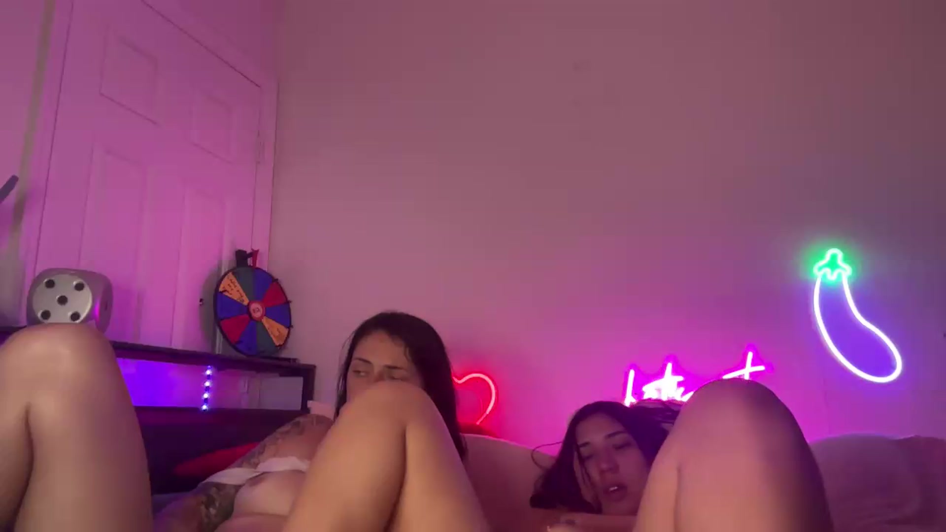Gallery image thumbnail from Nina_lovez's myfreecams stream on, 05/12/2026, 16:09 image 19 of 20