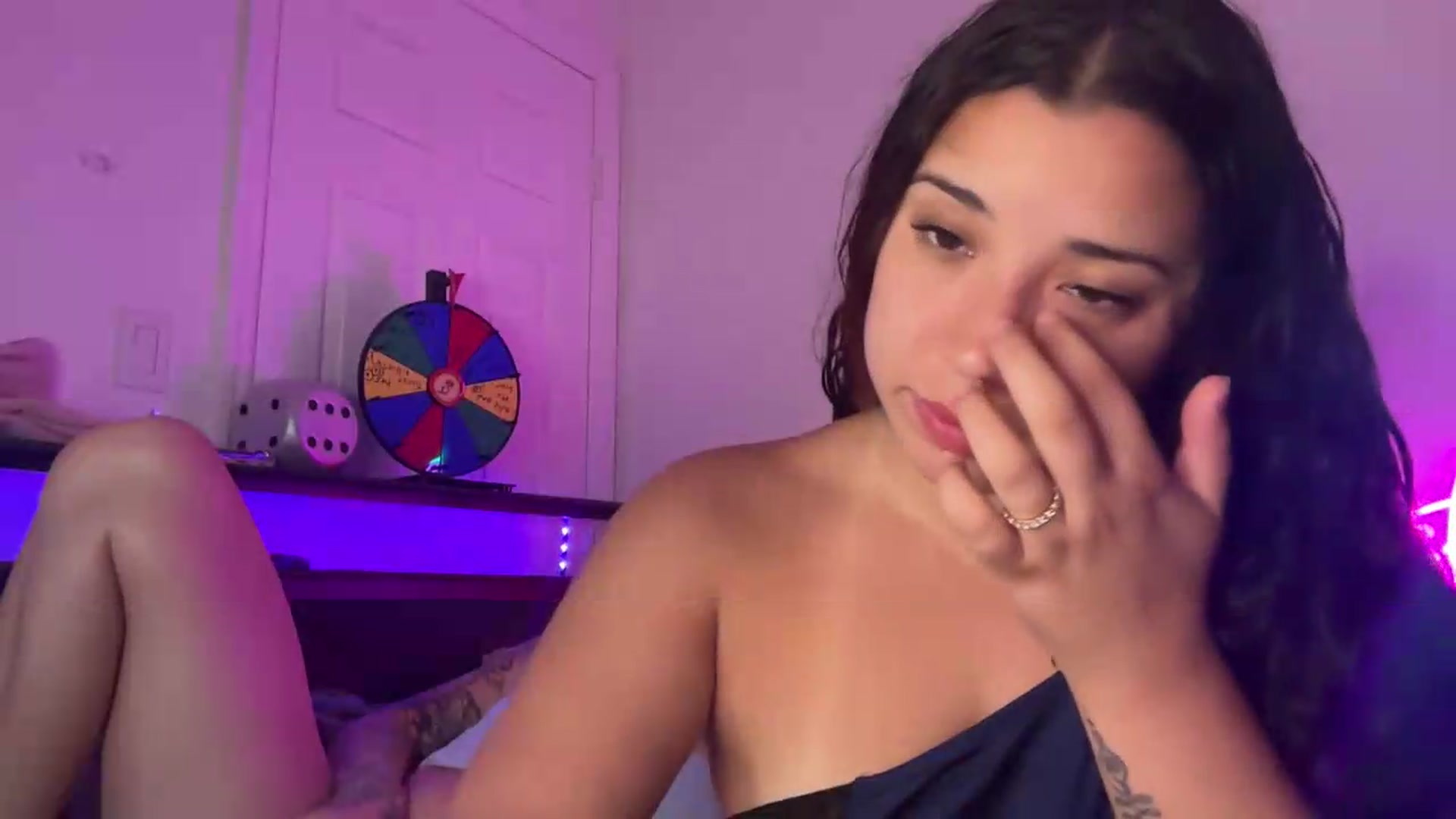 Gallery image thumbnail from Nina_lovez's myfreecams stream on, 05/26/2026, 02:58 image 12 of 20