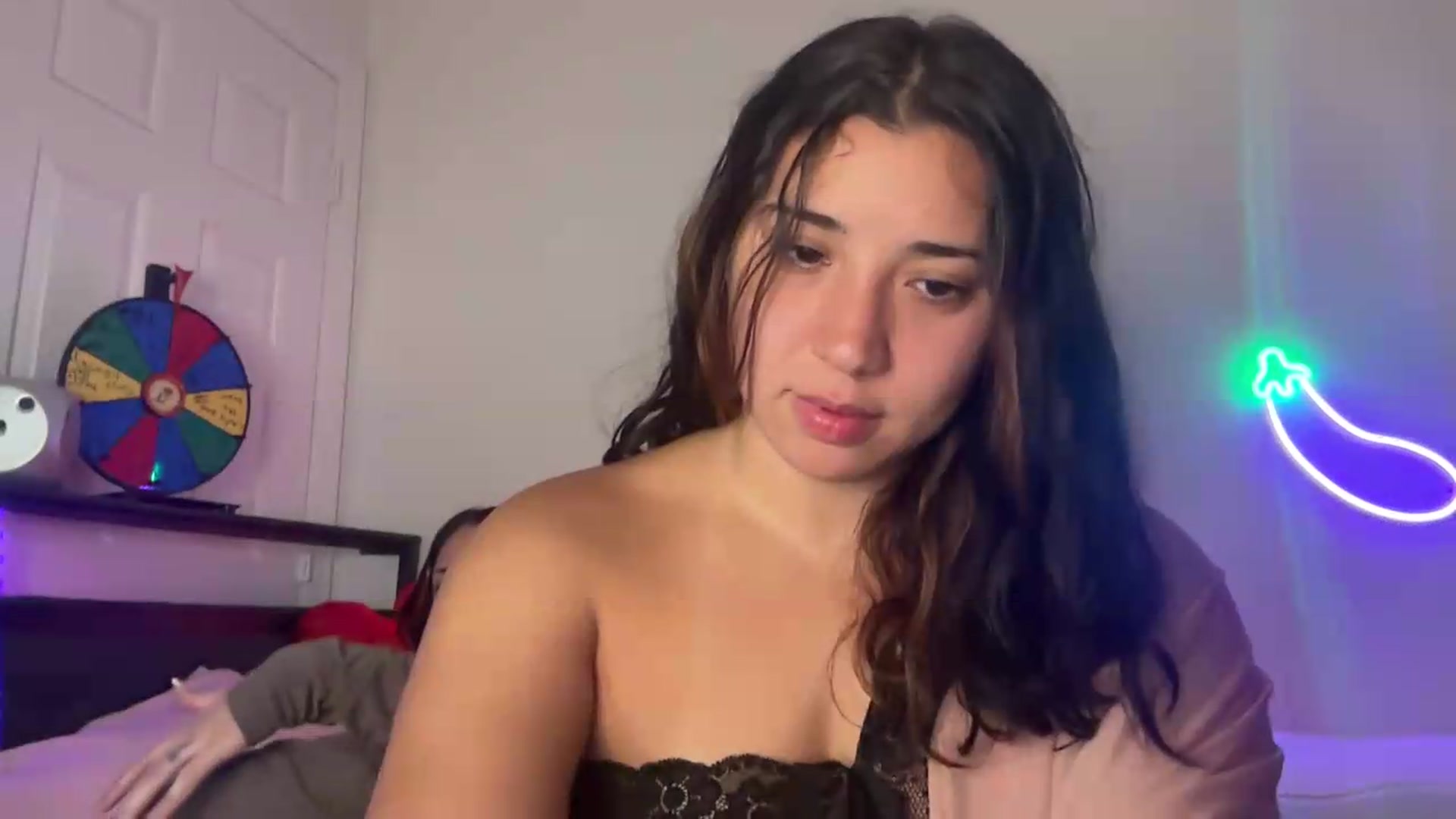 Gallery image thumbnail from Nina_lovez's myfreecams stream on, 06/08/2026, 15:36 image 10 of 20
