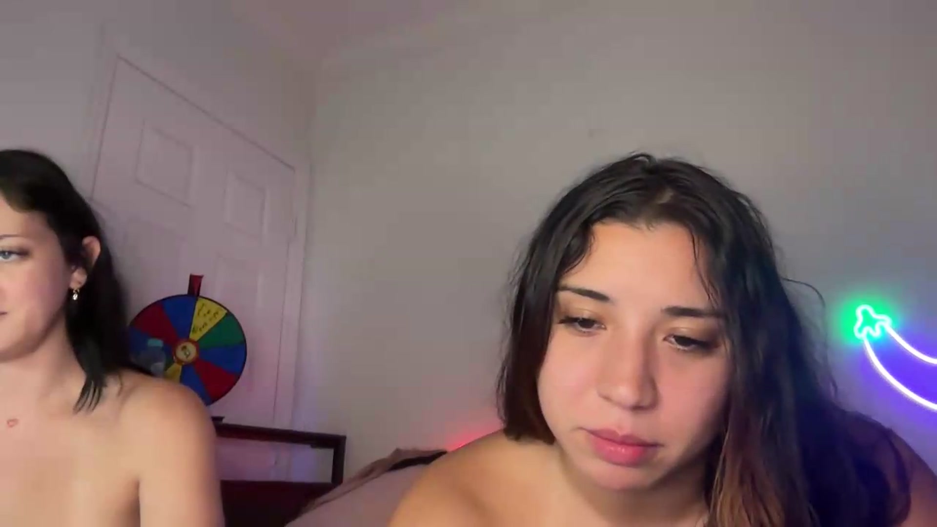 Gallery image thumbnail from Nina_lovez's myfreecams stream on, 07/08/2026, 17:23 image 19 of 20