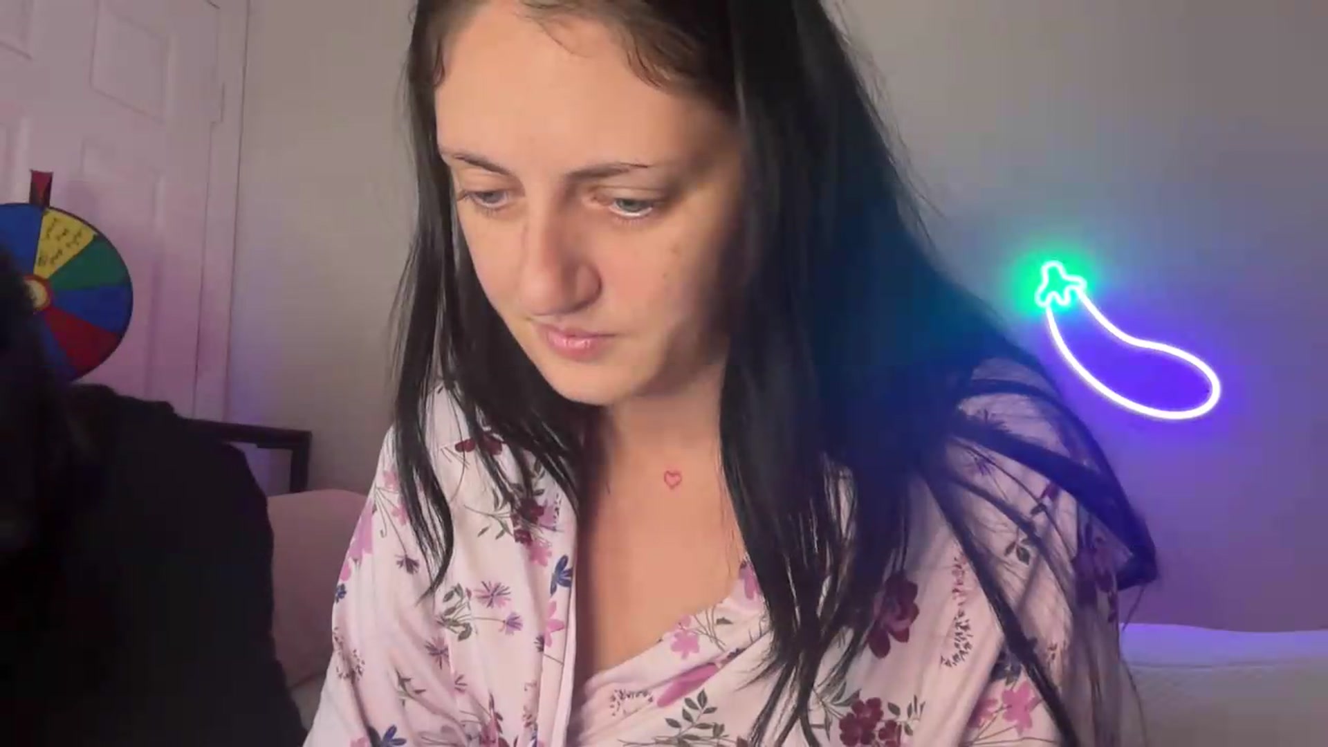 Gallery image thumbnail from Nina_lovez's myfreecams stream on, 07/10/2026, 18:07 image 8 of 20
