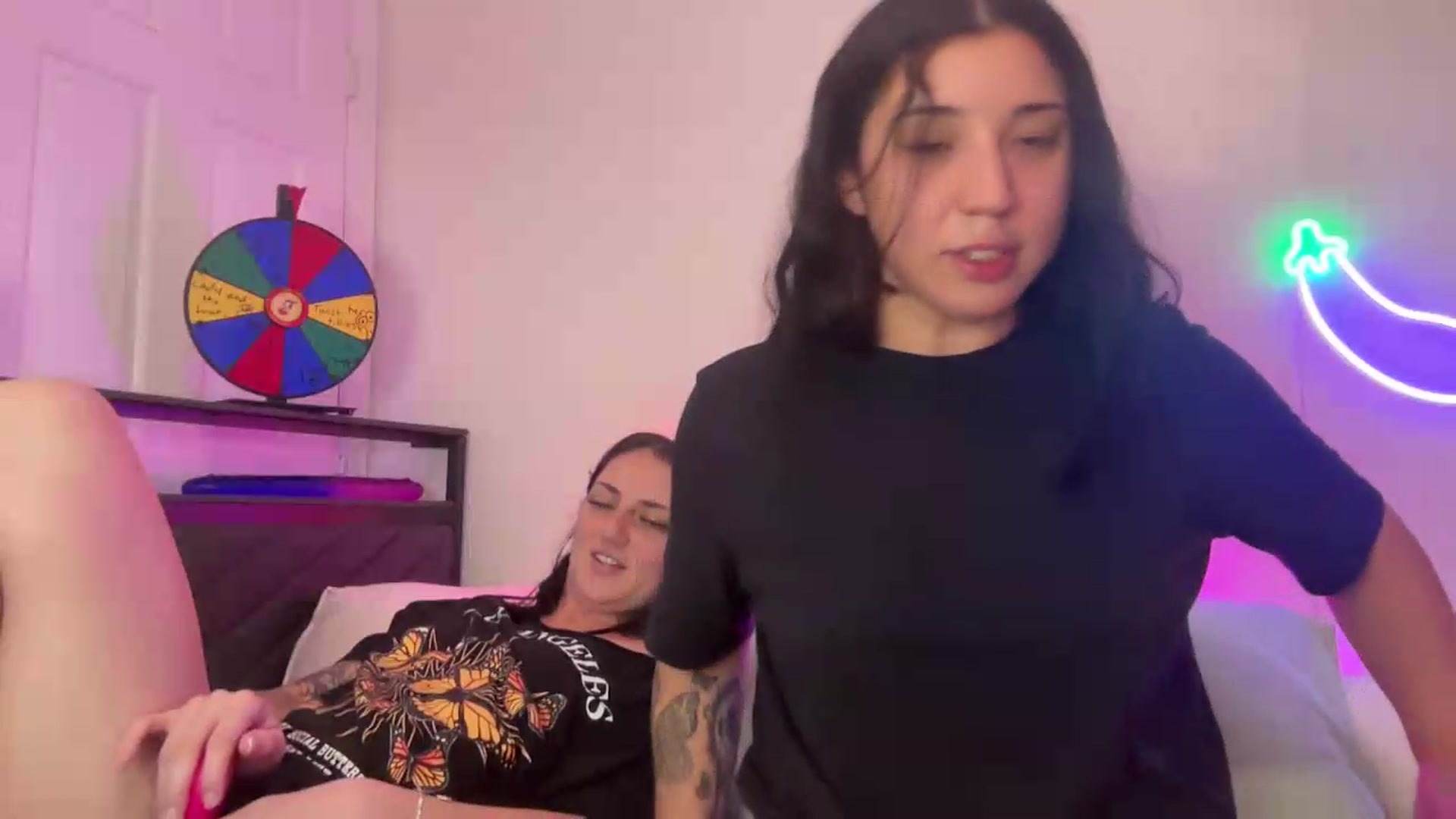 Gallery image thumbnail from Nina_lovez's myfreecams stream on, 08/05/2026, 17:36 image 5 of 20