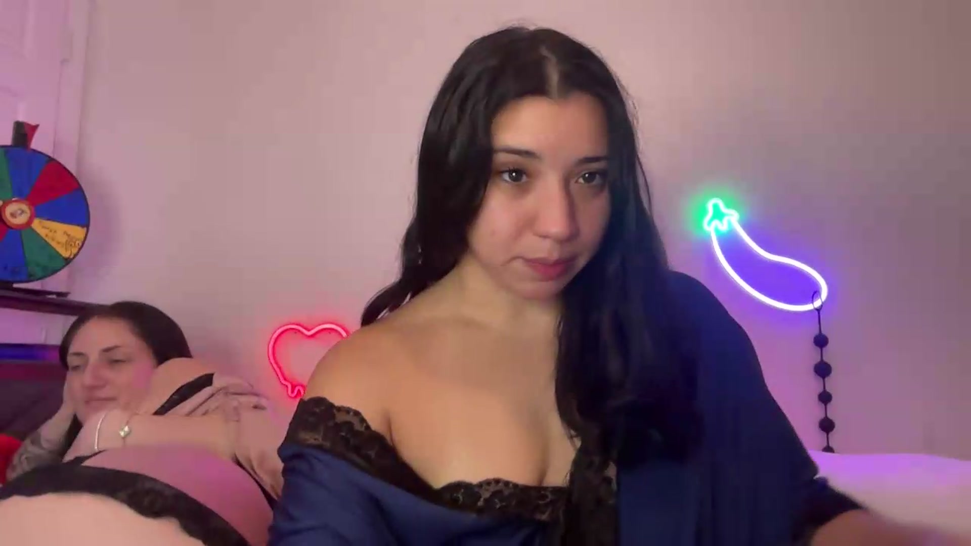 Gallery image thumbnail from Nina_lovez's myfreecams stream on, 08/16/2026, 16:32 image 3 of 20