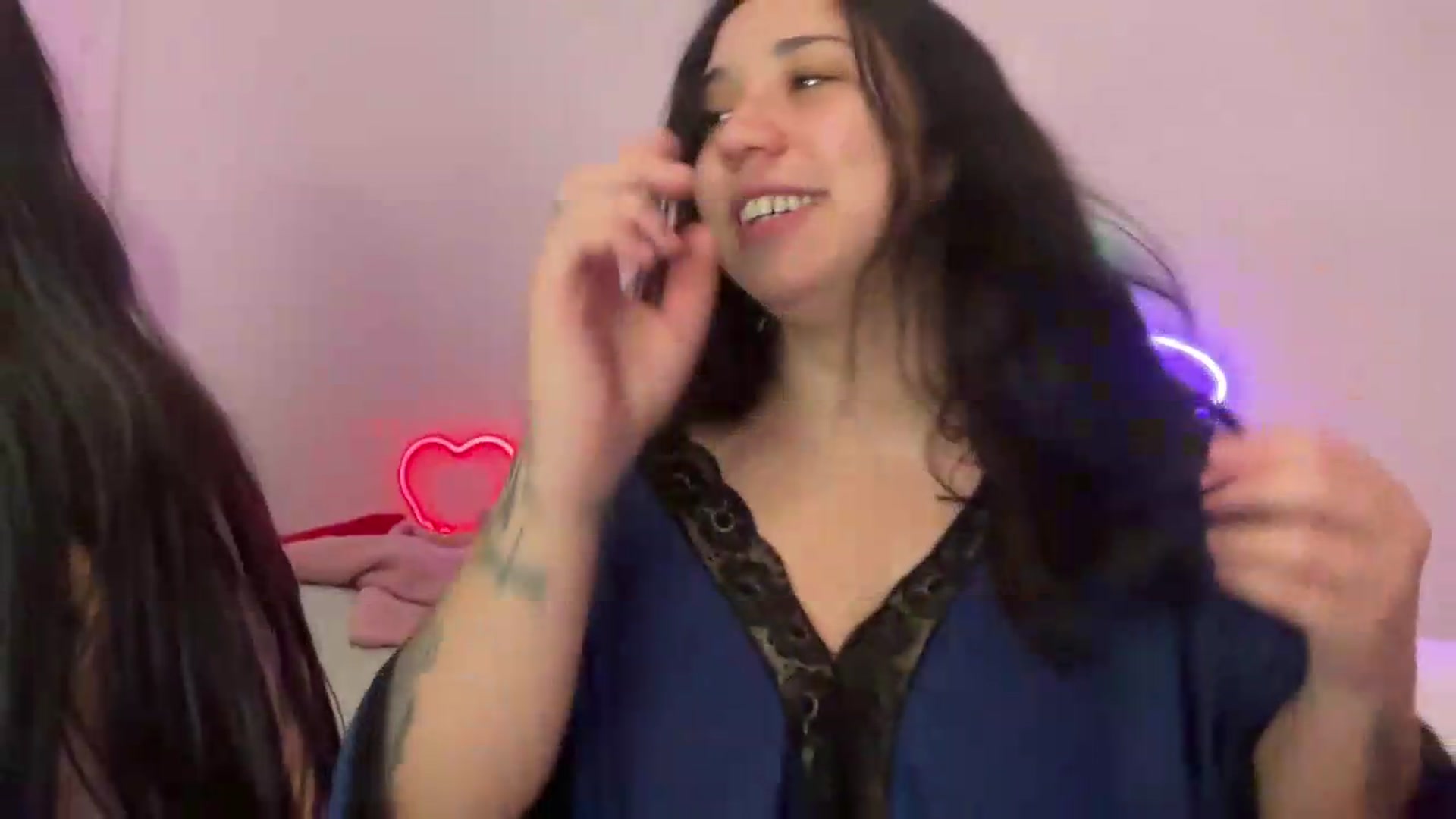 Gallery image thumbnail from Nina_lovez's myfreecams stream on, 08/16/2026, 16:32 image 17 of 20