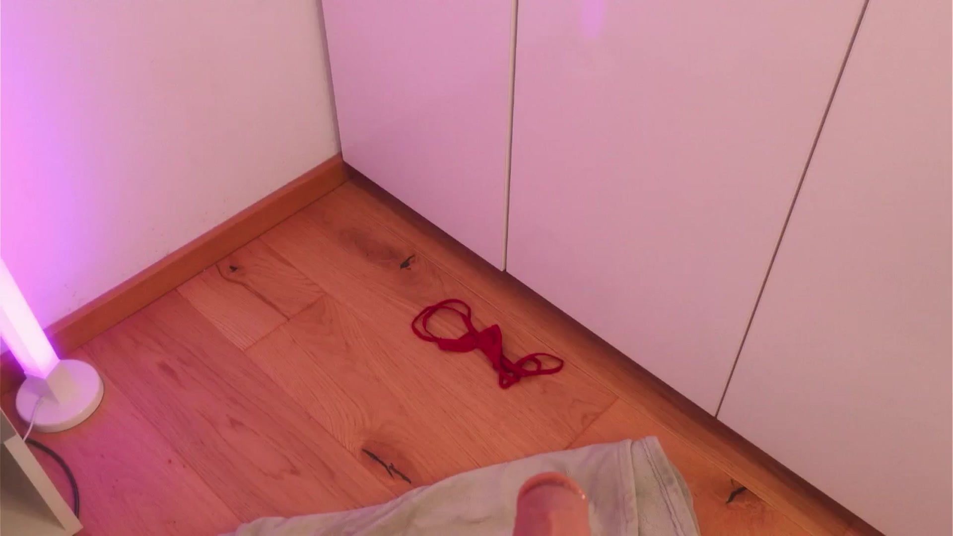 Gallery image thumbnail from Nina_yv's myfreecams stream on, 01/05/2025, 12:16 image 1 of 20