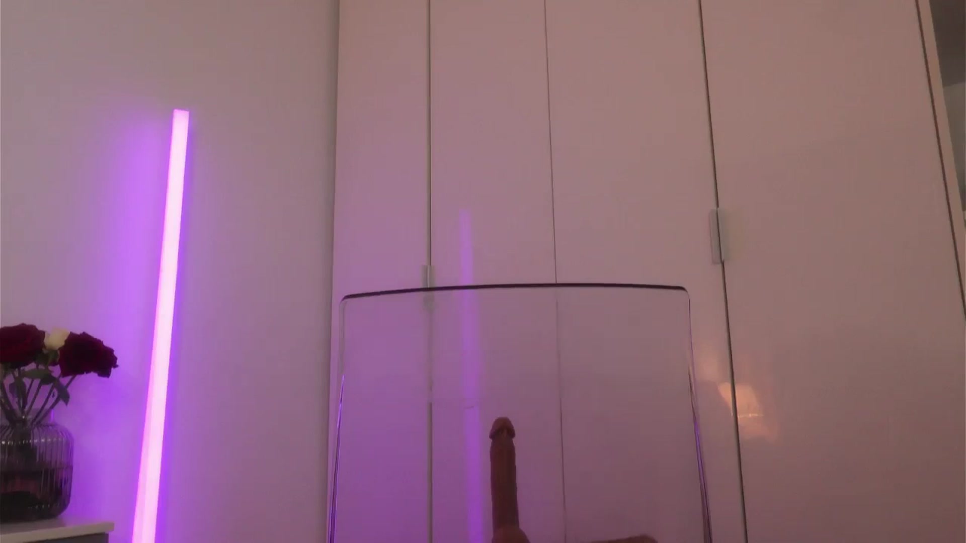 Gallery image thumbnail from Nina_yv's myfreecams stream on, 01/07/2025, 14:24 image 17 of 20