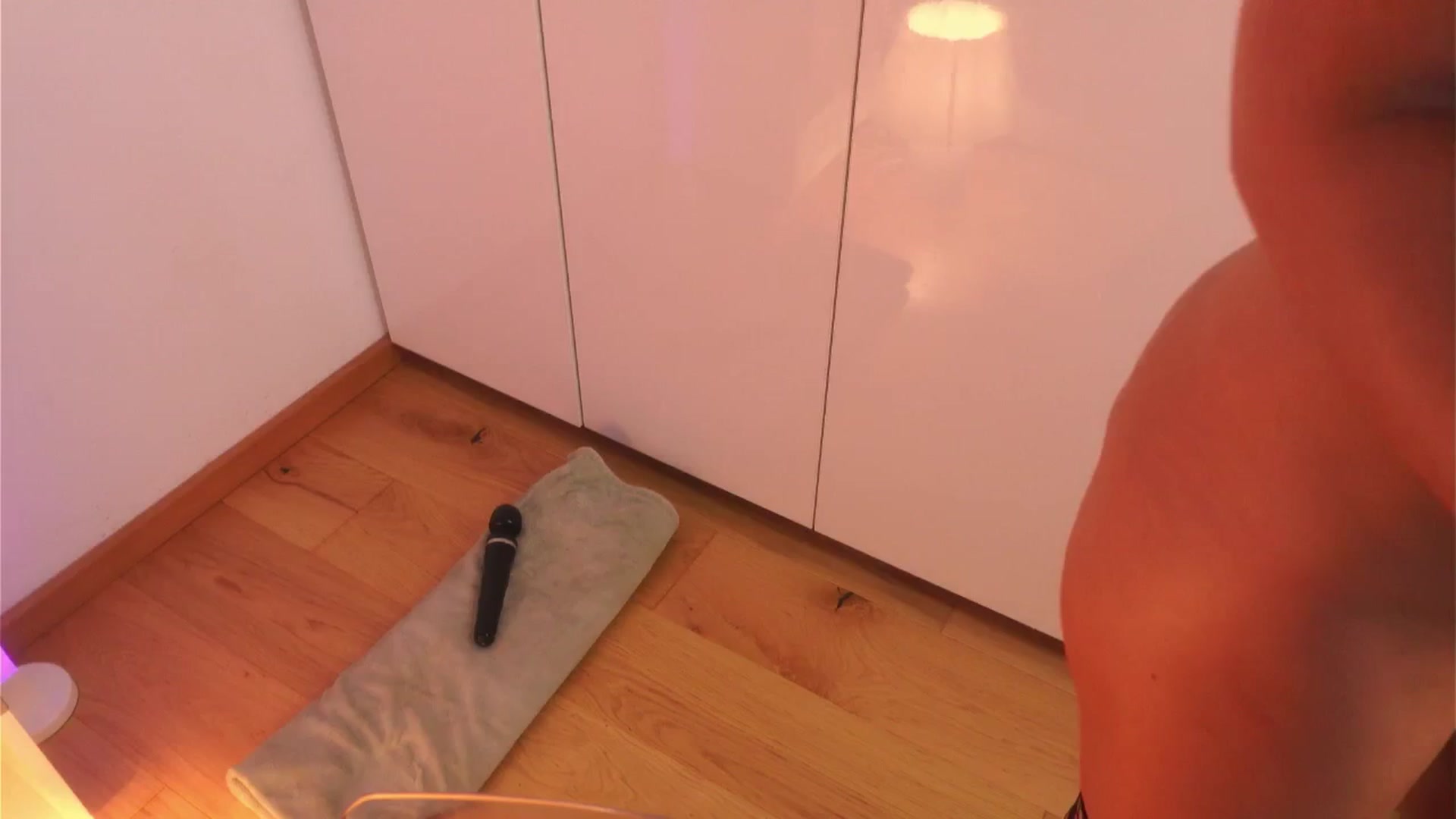 Gallery image thumbnail from Nina_yv's myfreecams stream on, 01/13/2025, 10:35 image 17 of 20