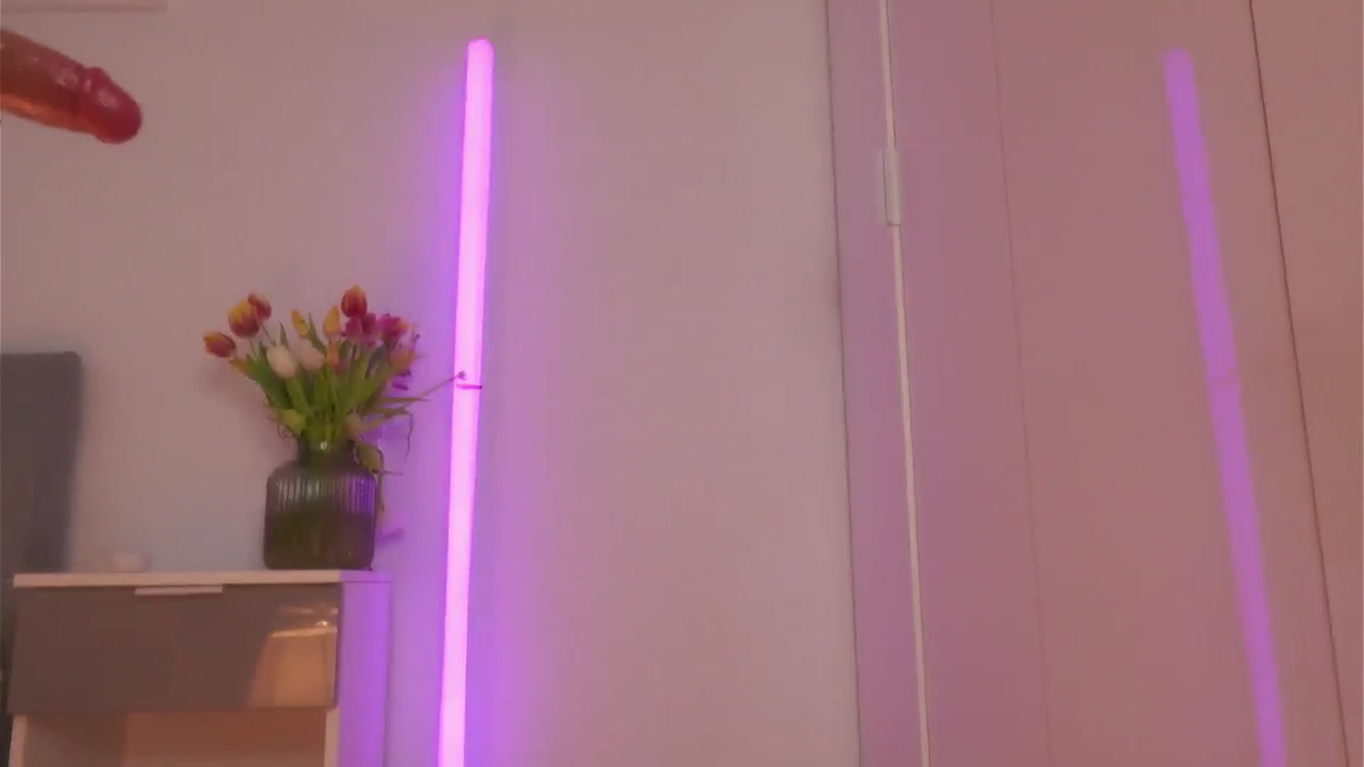 Gallery image thumbnail from Nina_yv's myfreecams stream on, 01/26/2025, 12:32 image 6 of 20