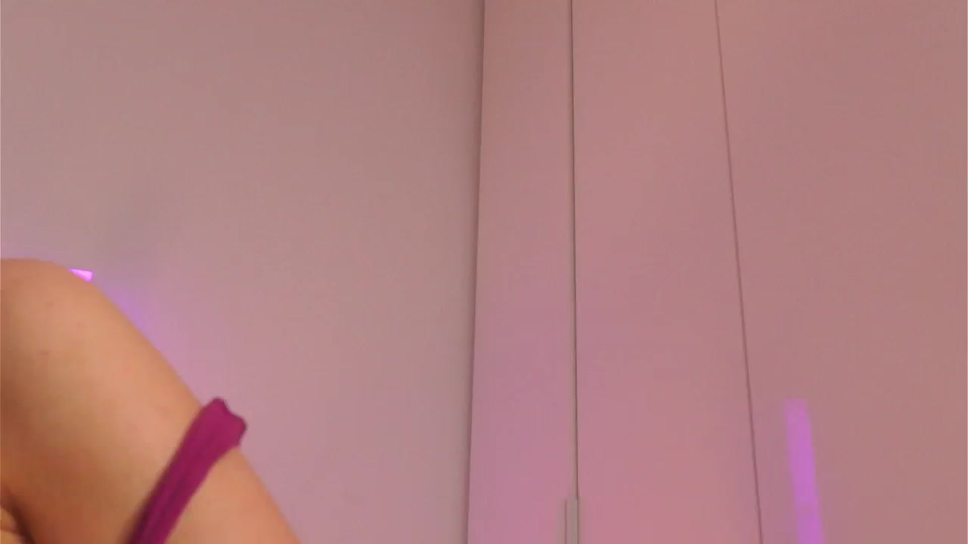 Gallery image thumbnail from Nina_yv's myfreecams stream on, 02/03/2025, 15:01 image 20 of 20