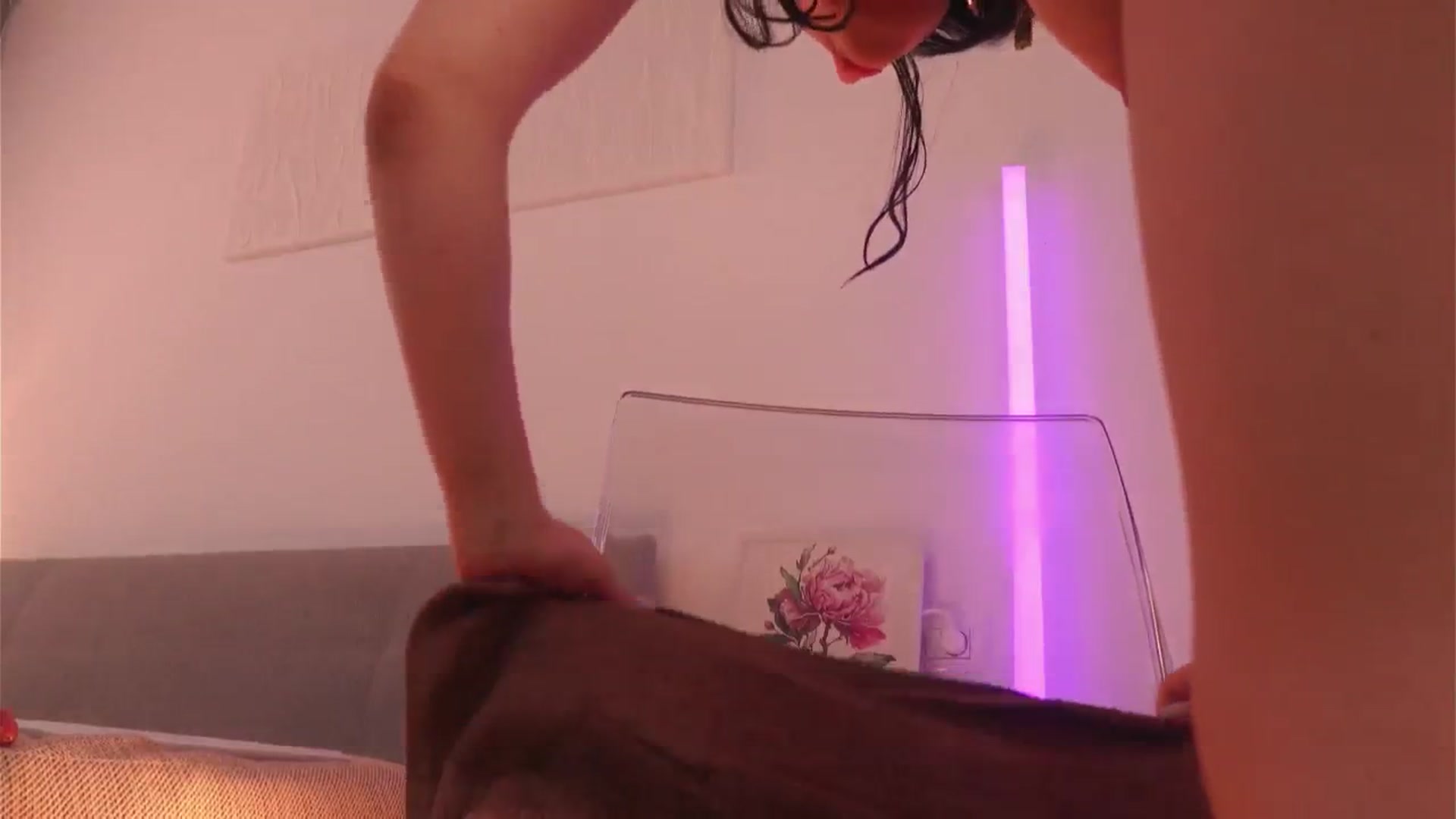 Gallery image thumbnail from Nina_yv's myfreecams stream on, 02/10/2025, 16:07 image 7 of 20
