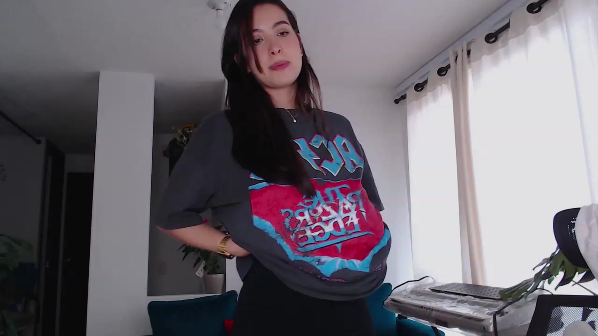 Gallery image thumbnail from Ninajoyy's myfreecams stream on, 12/07/2022, 21:55 image 2 of 20