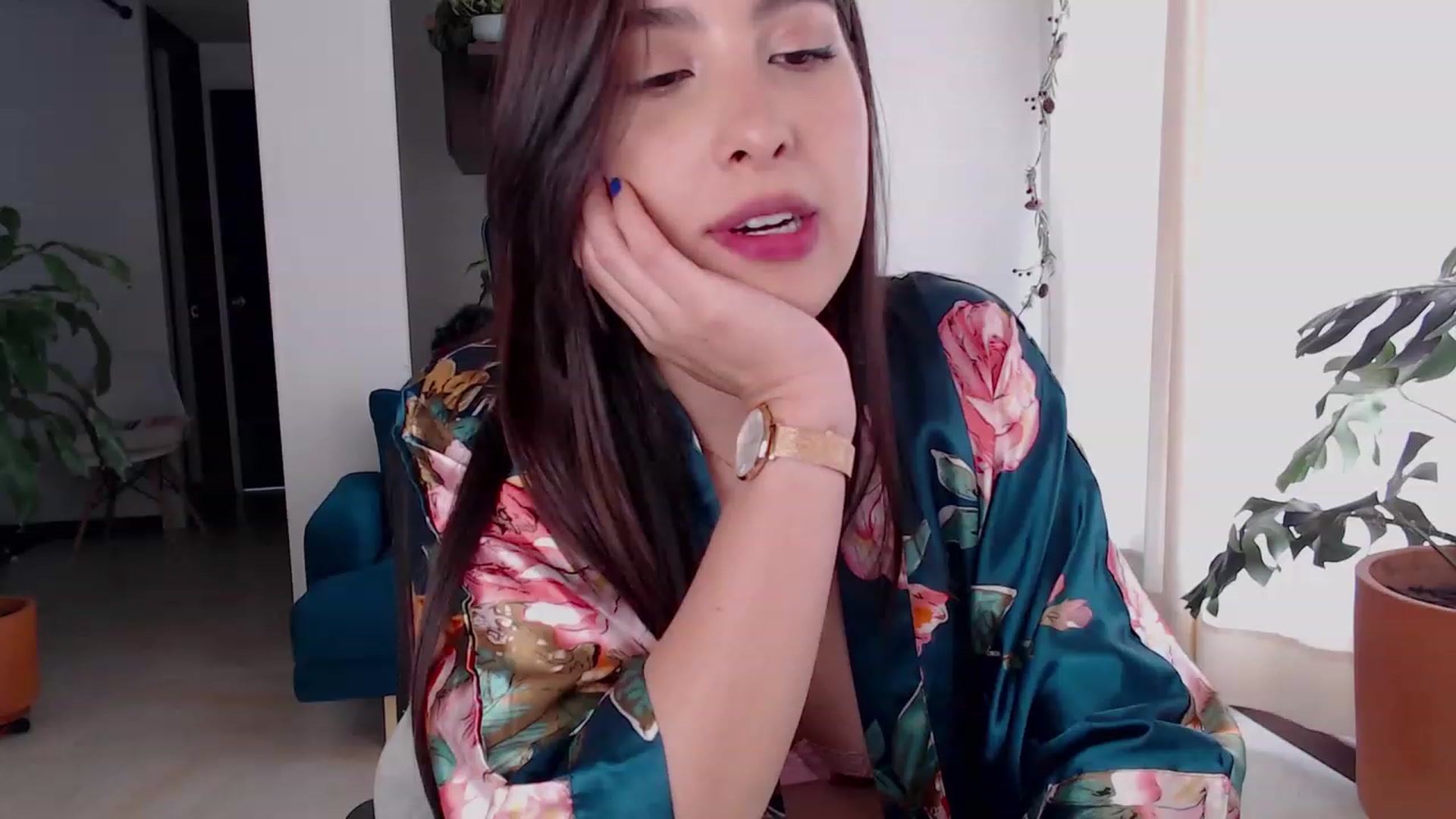 Gallery image thumbnail from Ninajoyy's myfreecams stream on, 12/12/2022, 18:02 image 6 of 20