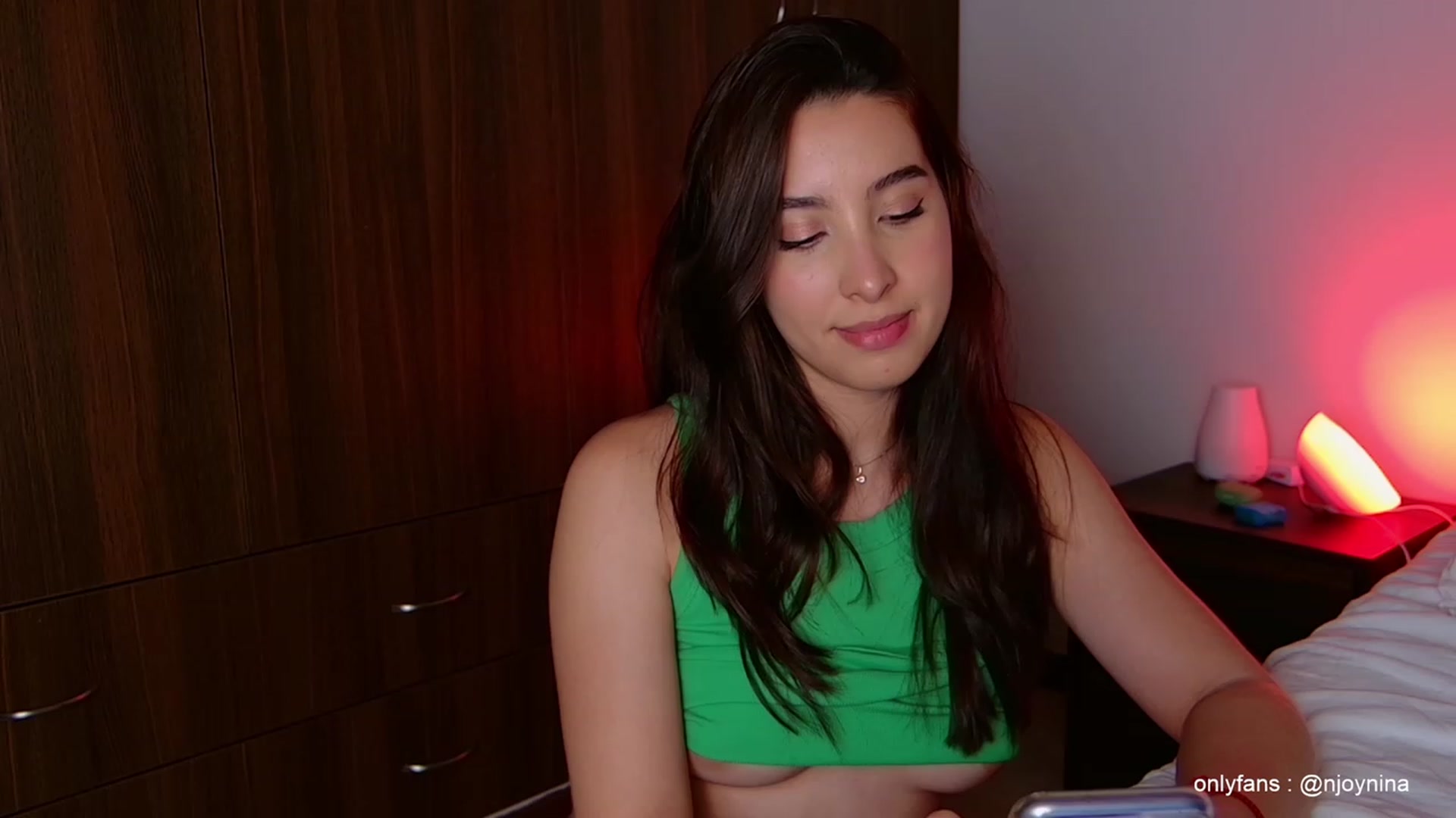 Gallery image thumbnail from Ninajoyy's myfreecams stream on, 04/29/2023, 24:29 image 20 of 20