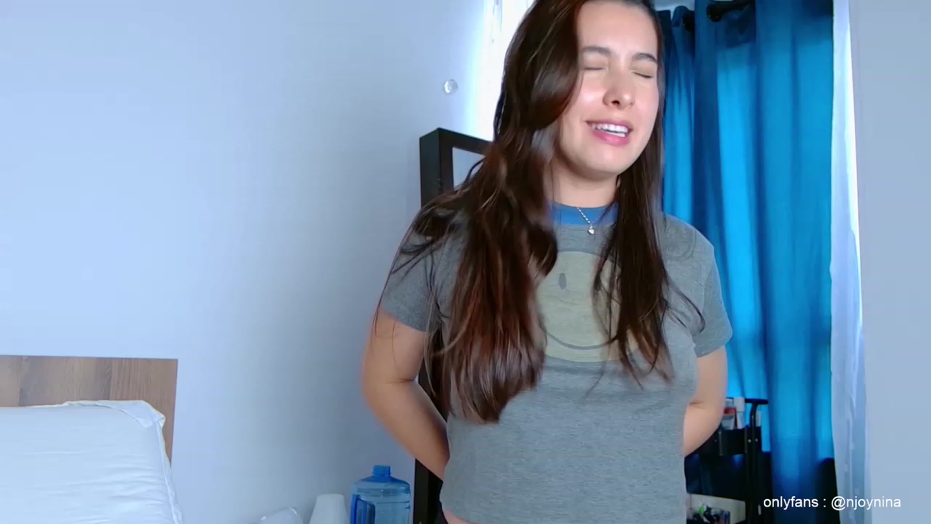 Gallery image thumbnail from Ninajoyy's myfreecams stream on, 09/24/2023, 18:32 image 8 of 20