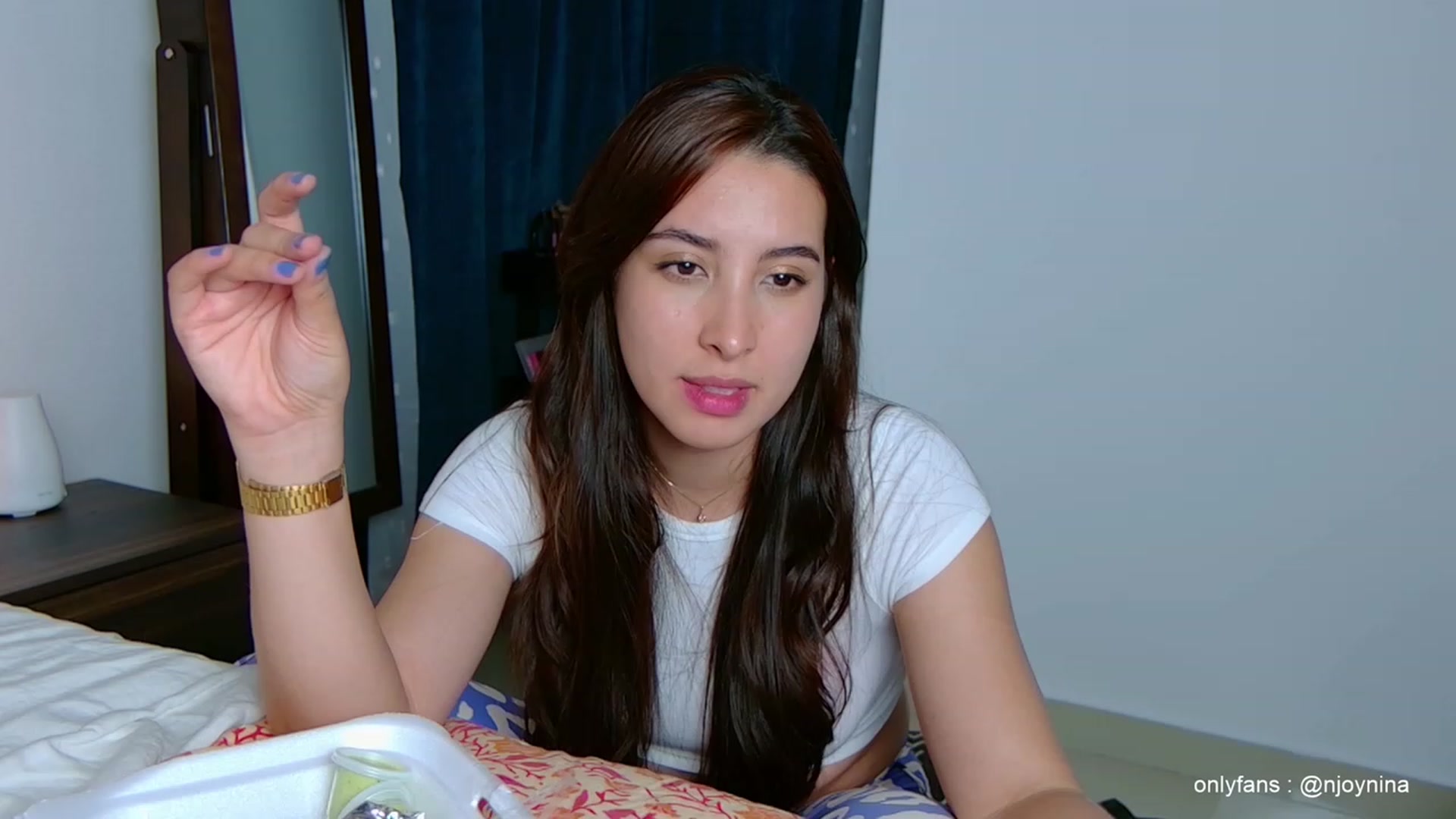 Gallery image thumbnail from Ninajoyy's myfreecams stream on, 09/28/2023, 02:46 image 17 of 20