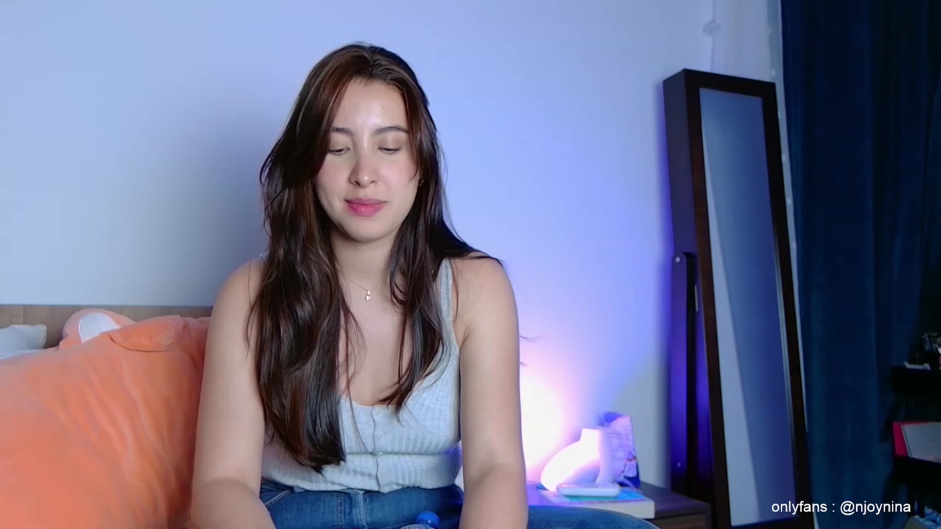 Gallery image thumbnail from Ninajoyy's myfreecams stream on, 10/24/2023, 24:00 image 13 of 20