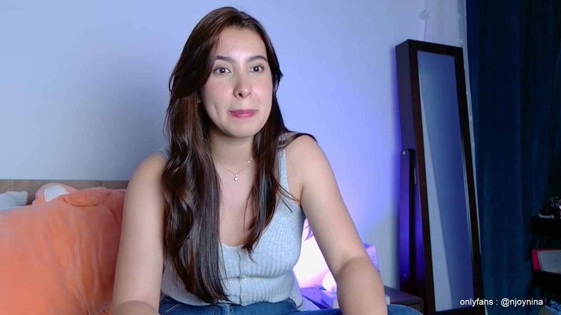 Gallery image thumbnail from Ninajoyy's myfreecams stream on, 10/24/2023, 24:00 image 1 of 20