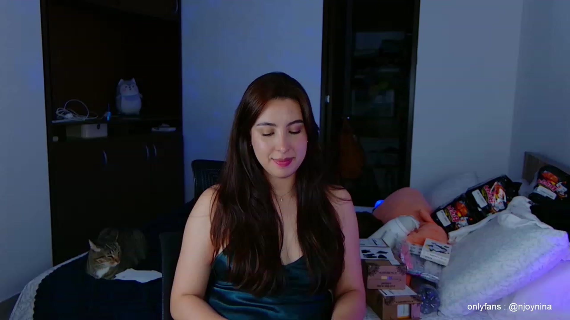Gallery image thumbnail from Ninajoyy's myfreecams stream on, 11/02/2023, 24:34 image 4 of 20