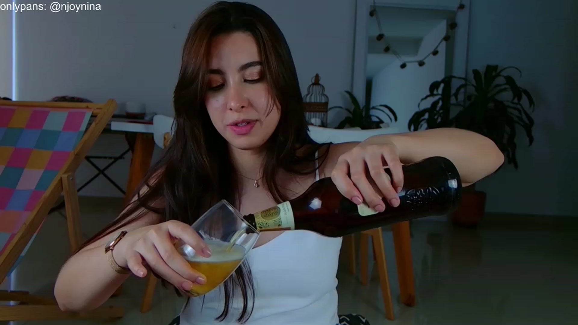 Gallery image thumbnail from Ninajoyy's myfreecams stream on, 12/22/2023, 23:21 image 11 of 20