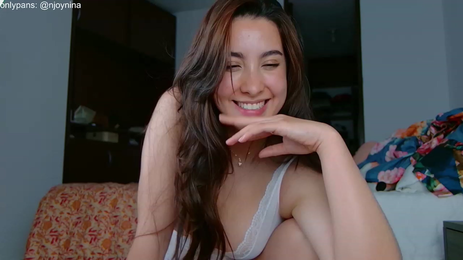Gallery image thumbnail from Ninajoyy's myfreecams stream on, 12/26/2023, 24:44 image 11 of 20